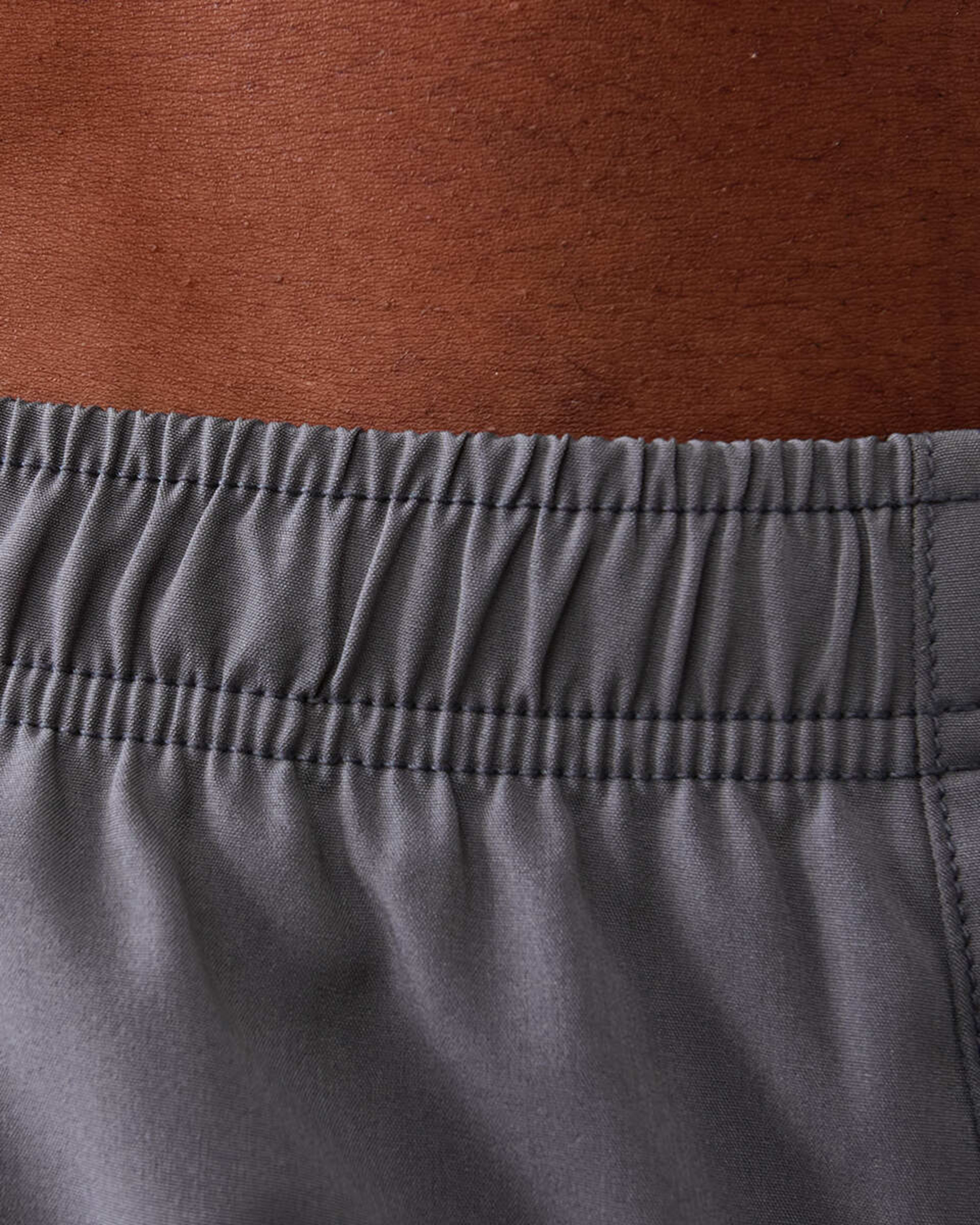 4 Active Mens Dual Layer Shorts QUIET SHADE, 4 of 7