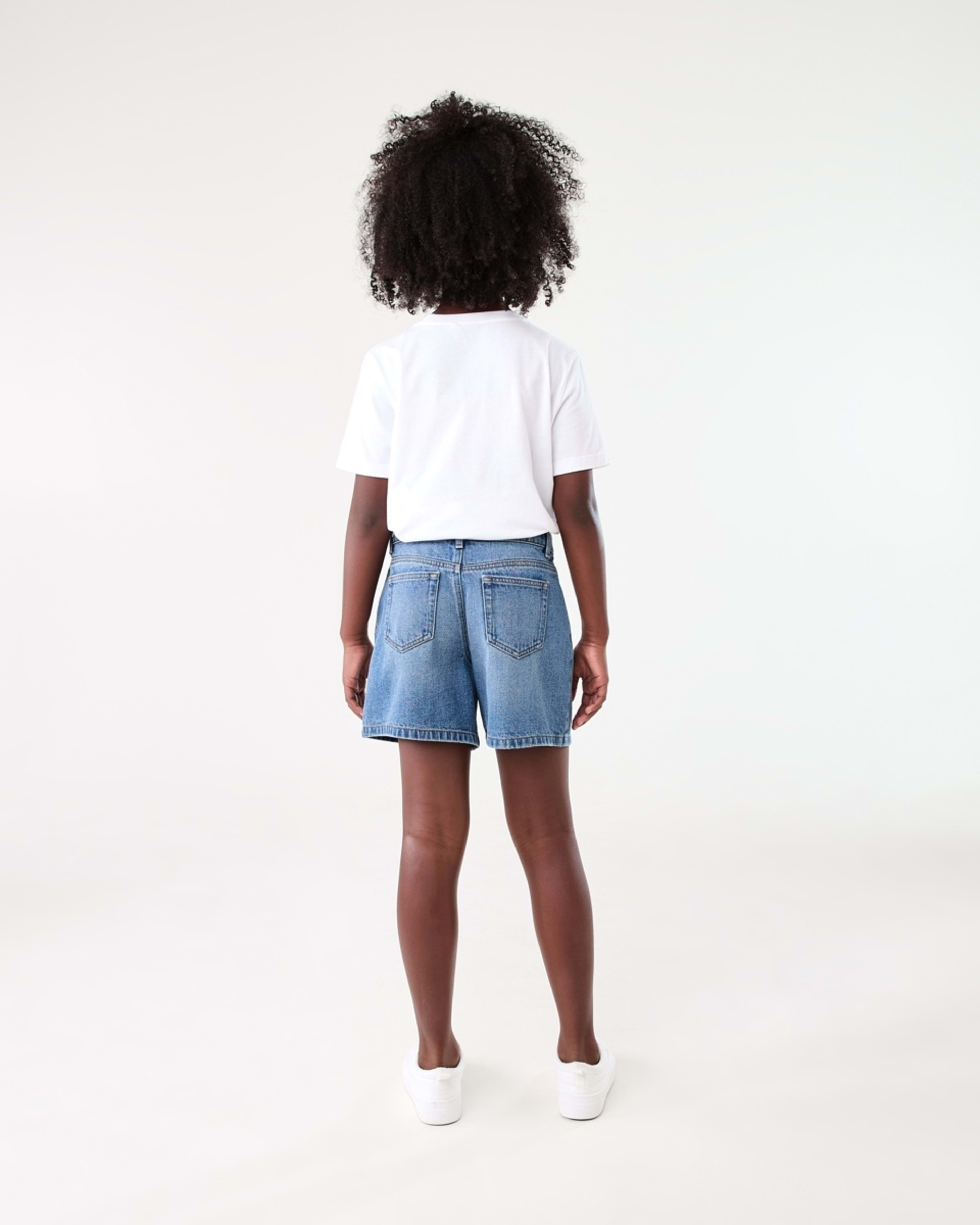 6 Relaxed Denim Shorts with Embellishment TABLE MID WASH, 6 of 6