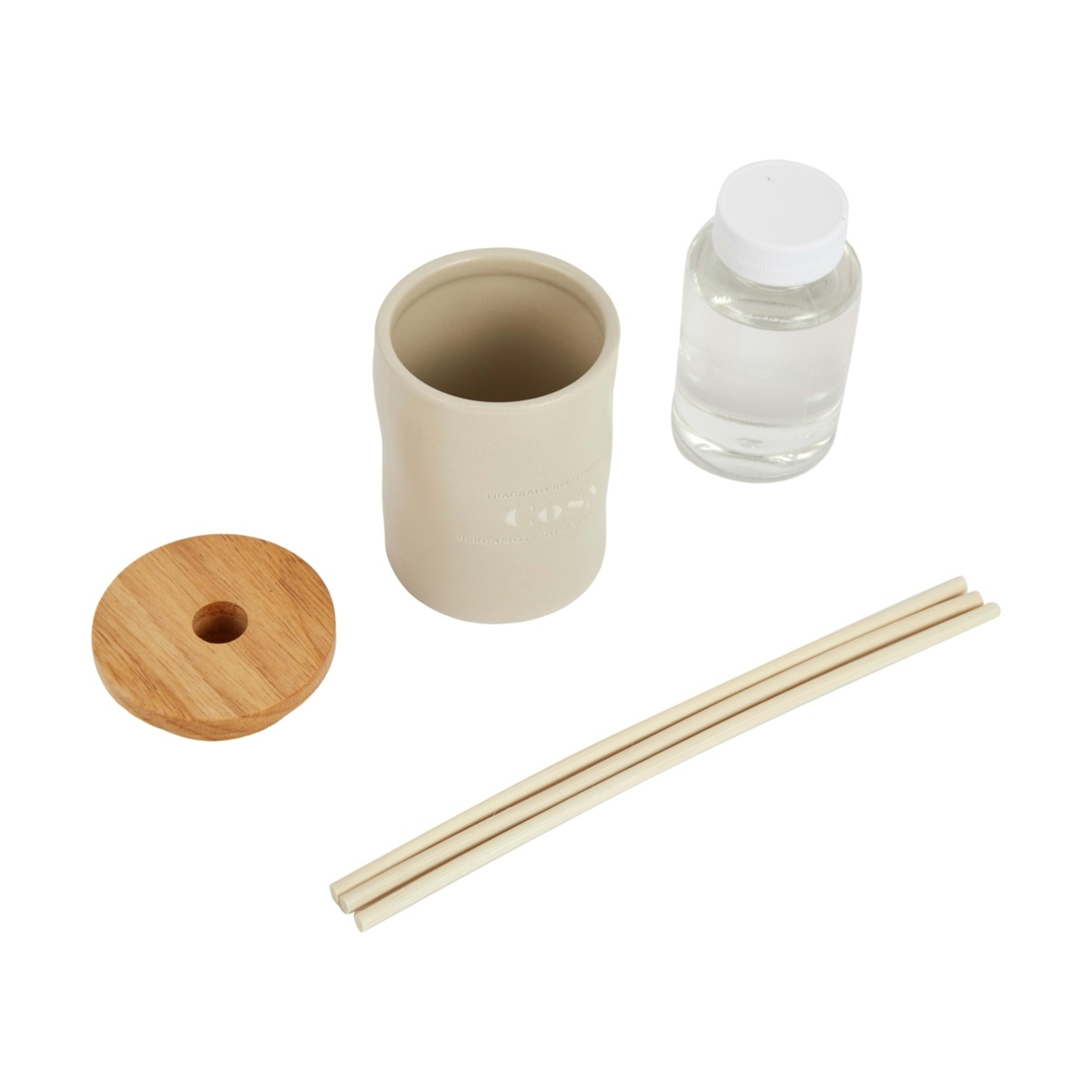 3 Cosy Ceramic Fragrant Reed Diffuser 150ml, 3 of 7