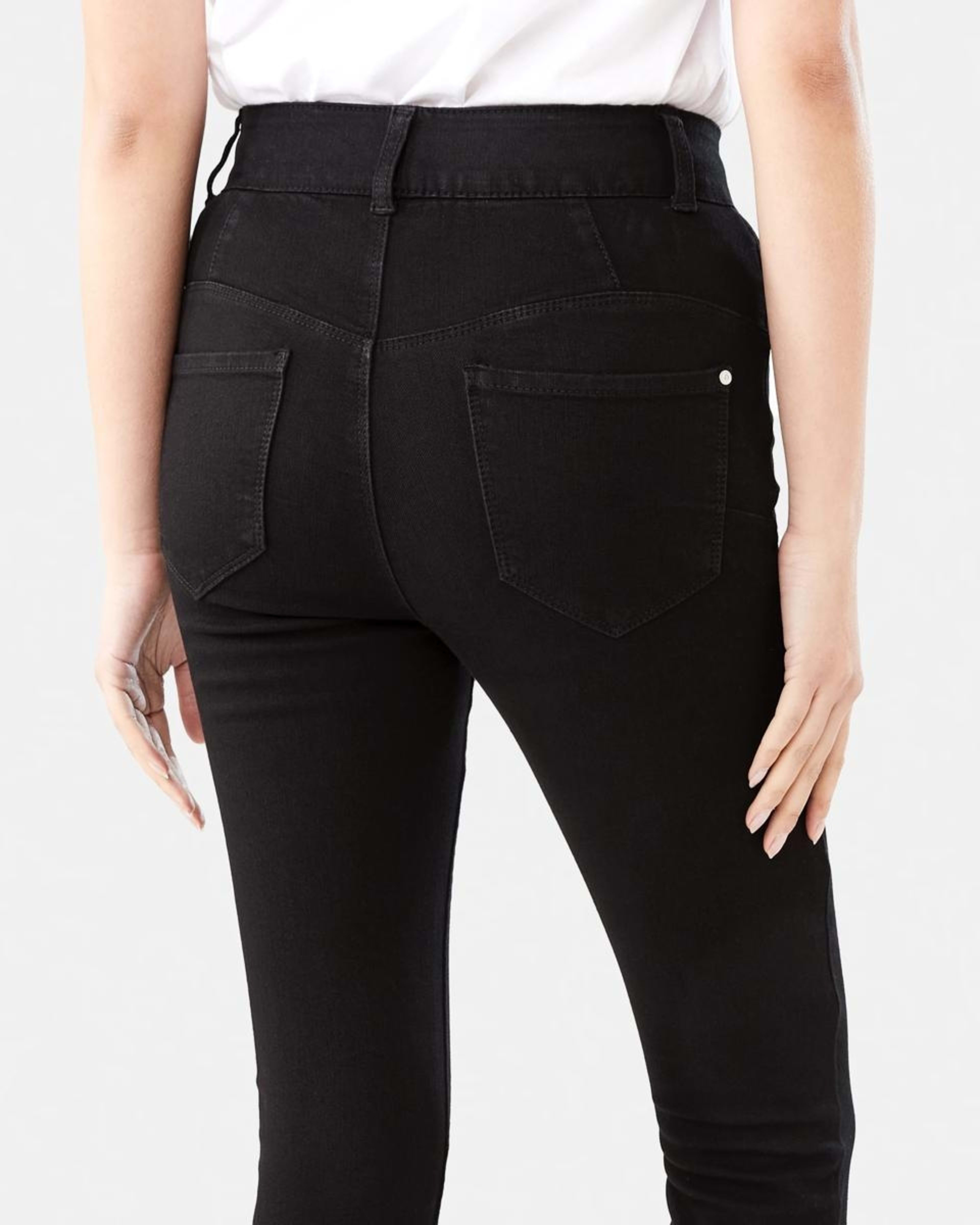 7 Shapewear Jeans BLACK WASH, 7 of 8