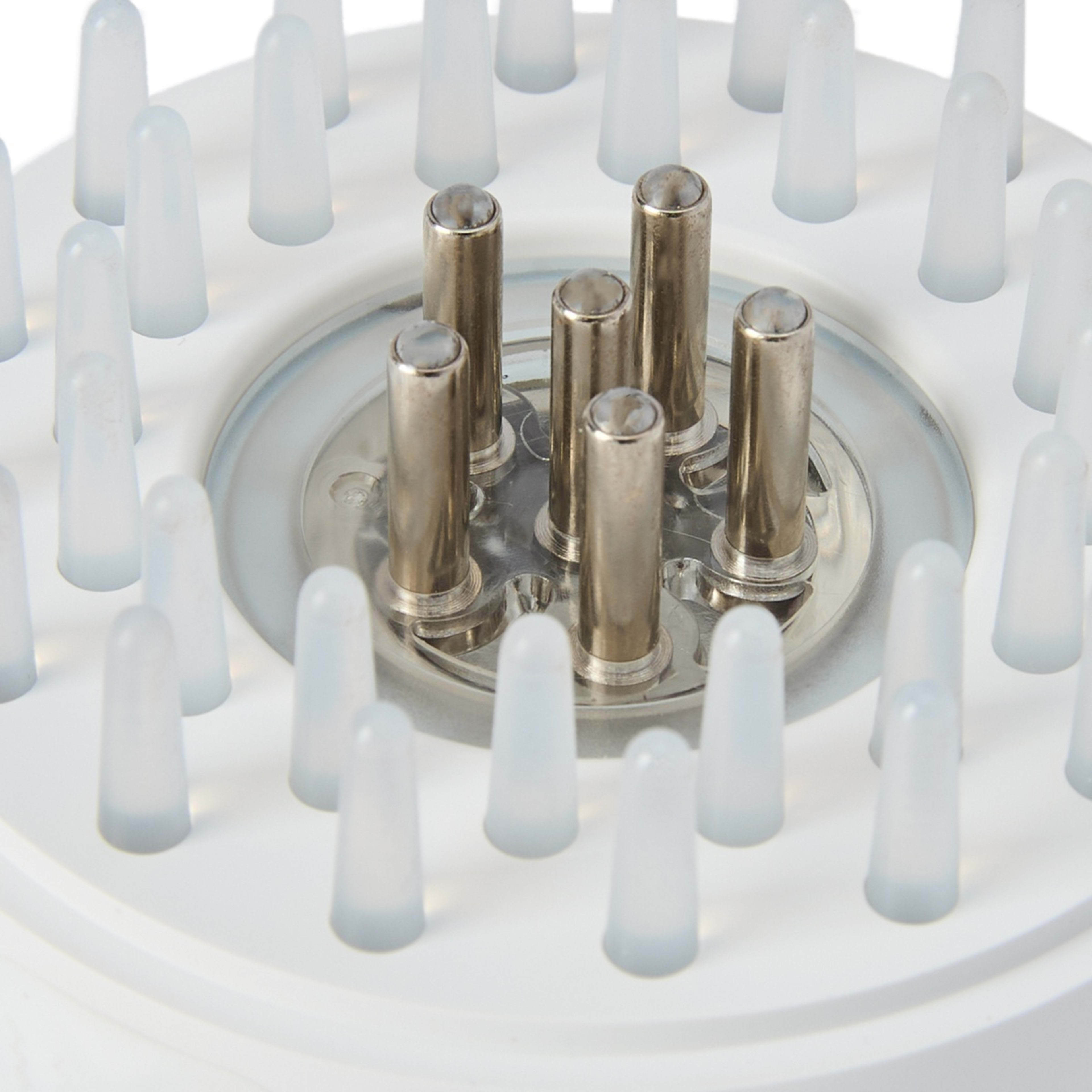 10 OXX LED Scalp Brush - White, 10 of 10