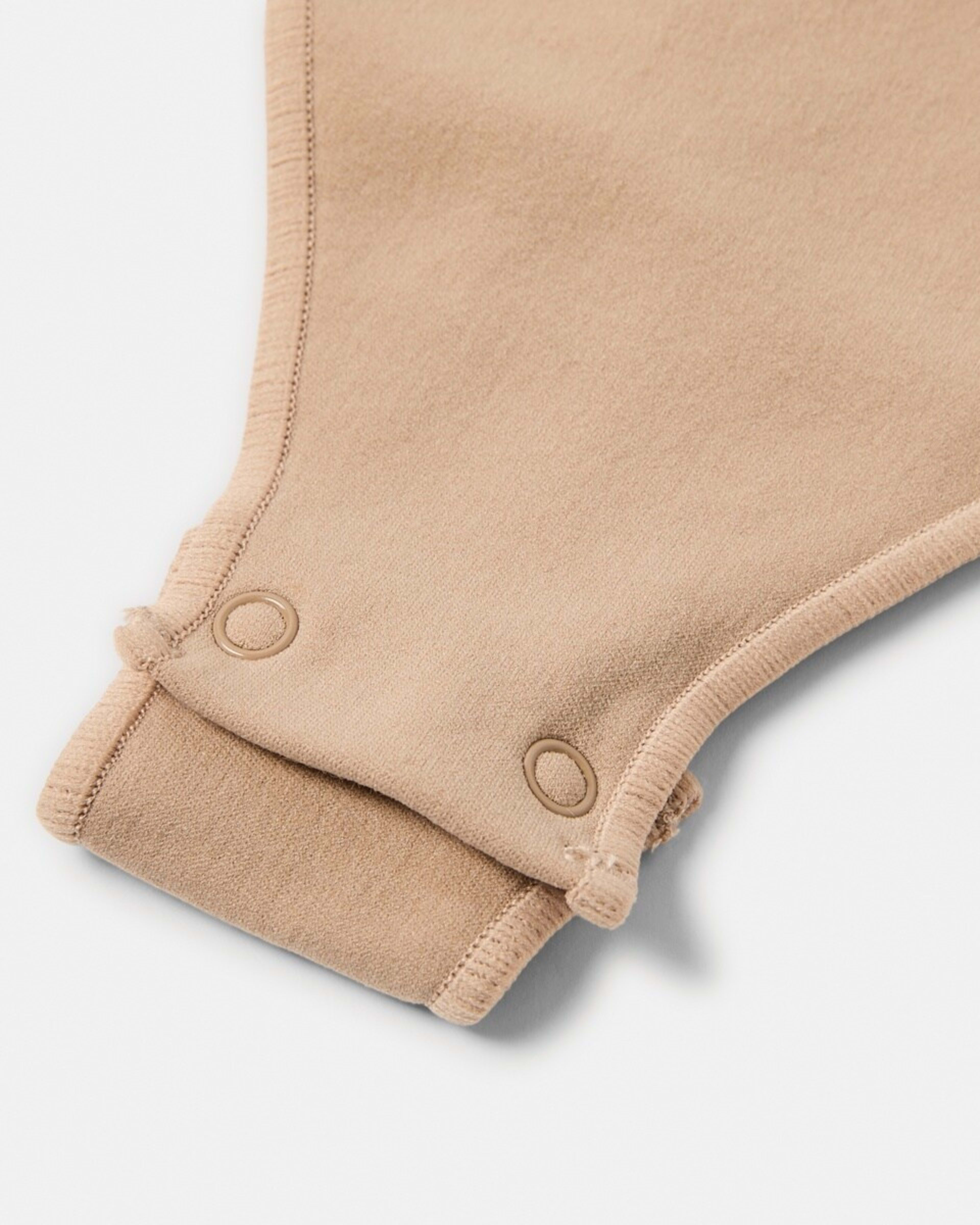 7 Seamfree Plunge G-String Bodysuit Fawn Beige, 7 of 7