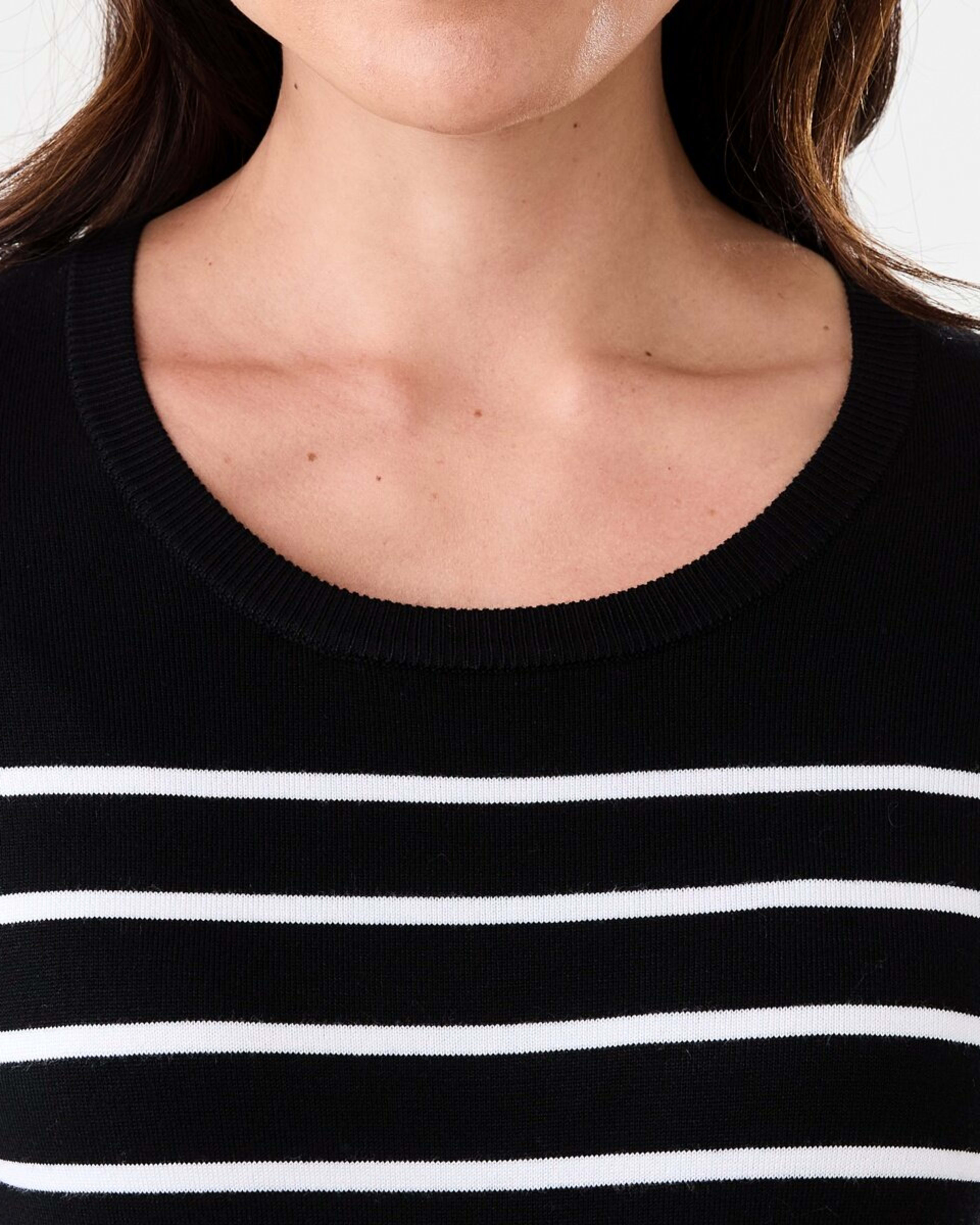 5 Short Elbow Sleeve Scoop Neck Top Ecru Strp, 5 of 6
