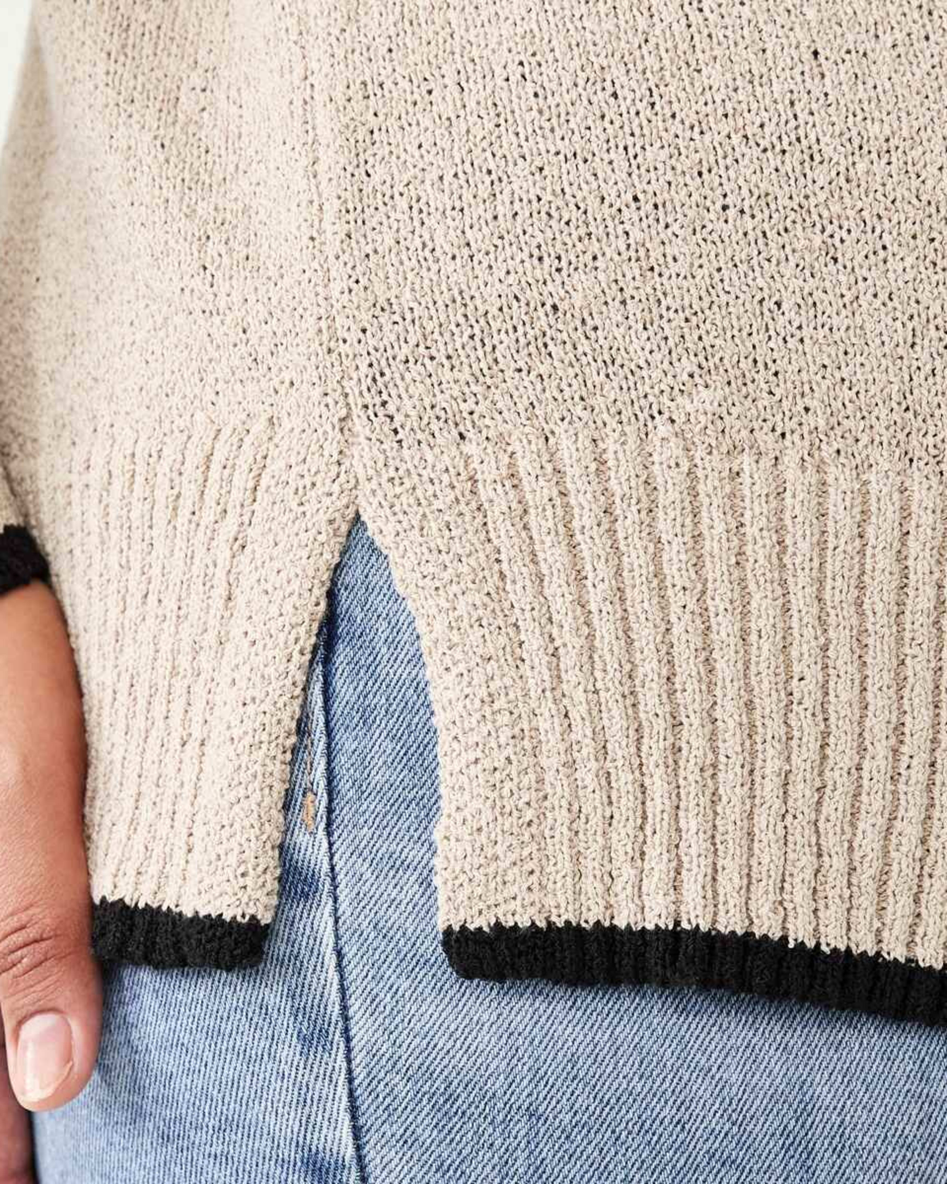 6 Curve Contrast Tipping Jumper Bone Beige, 6 of 6