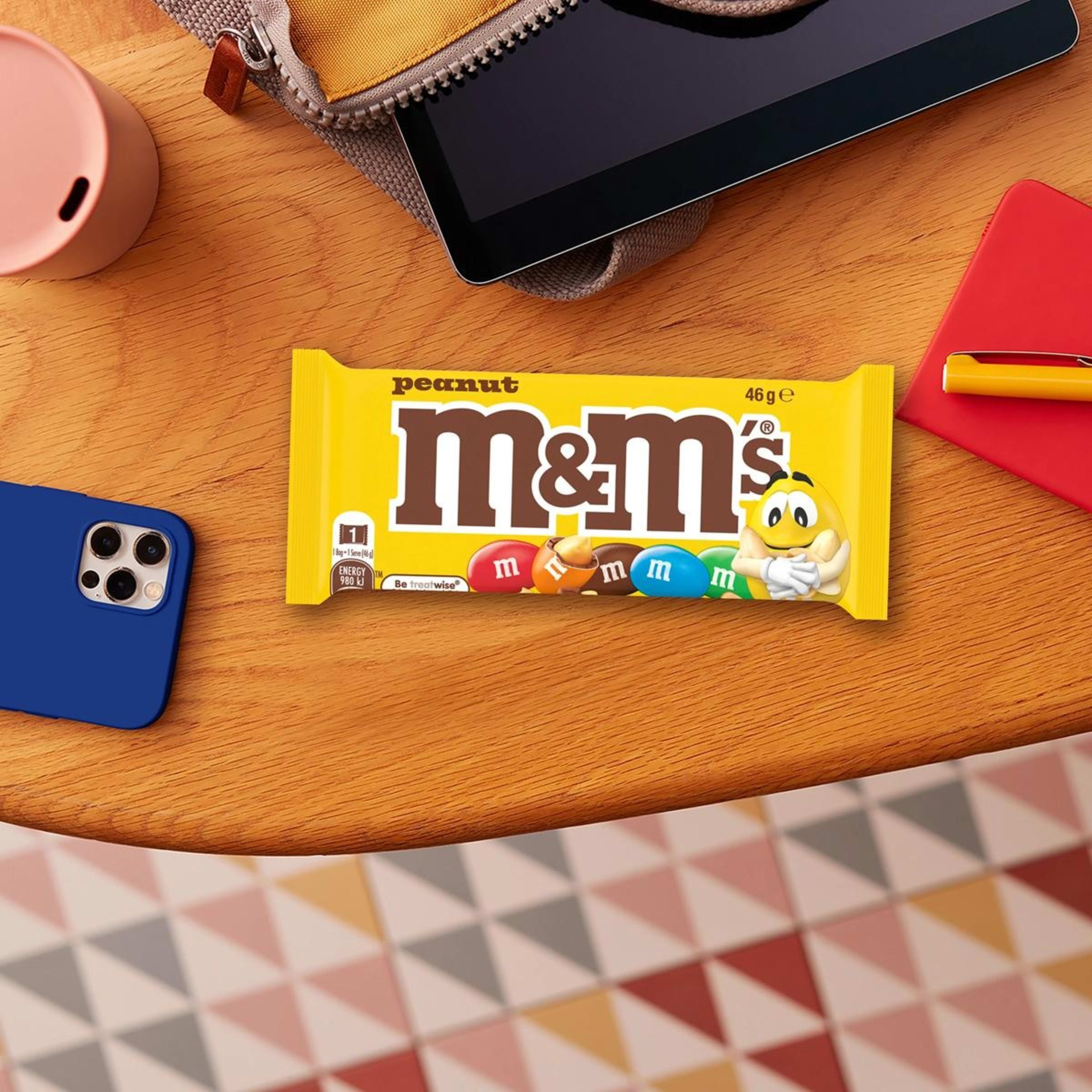 3 M&M's Peanut Milk Chocolate Singles Bag 46g, 3 of 6