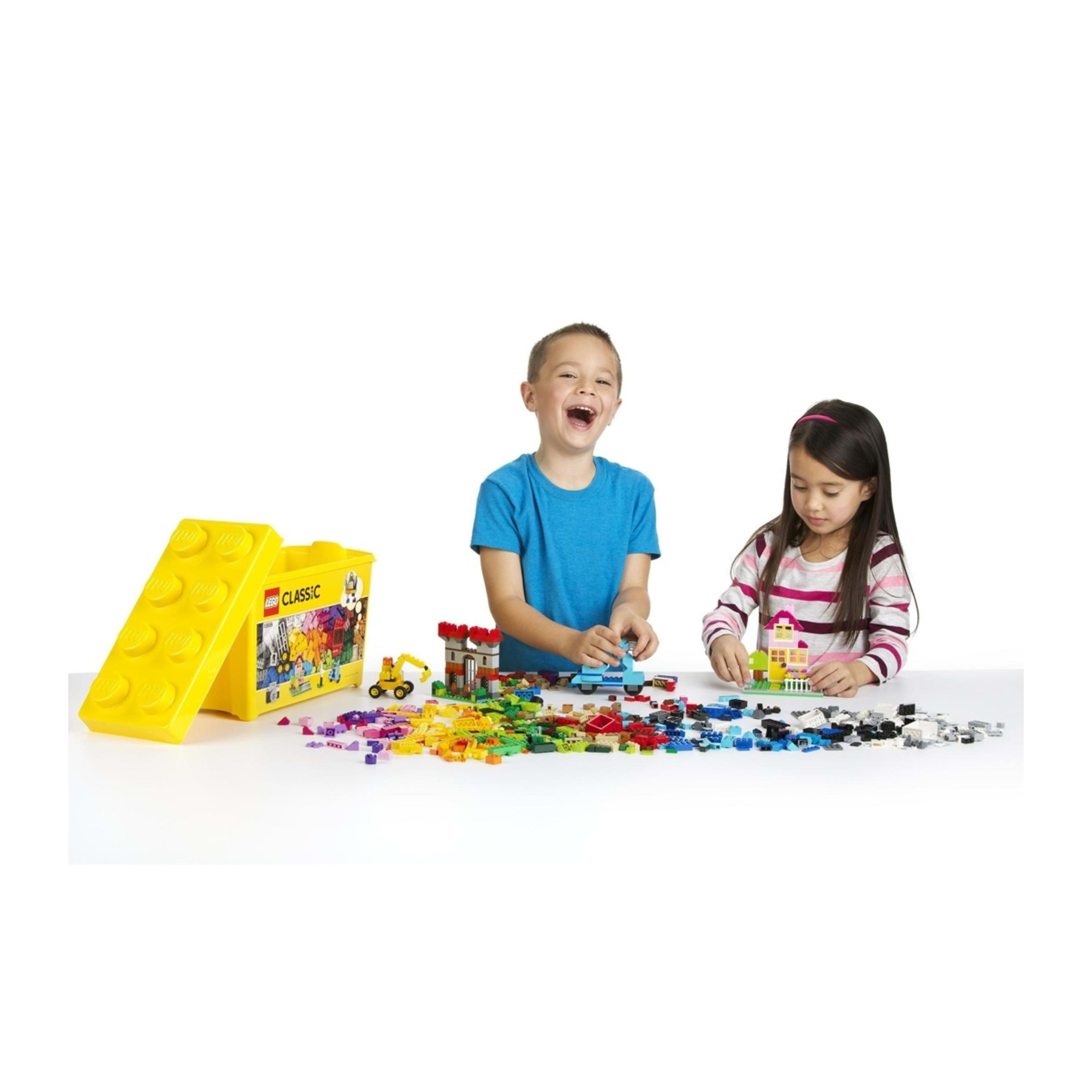 10 LEGO Classic Large Creative Brick Box 10698, 10 of 11
