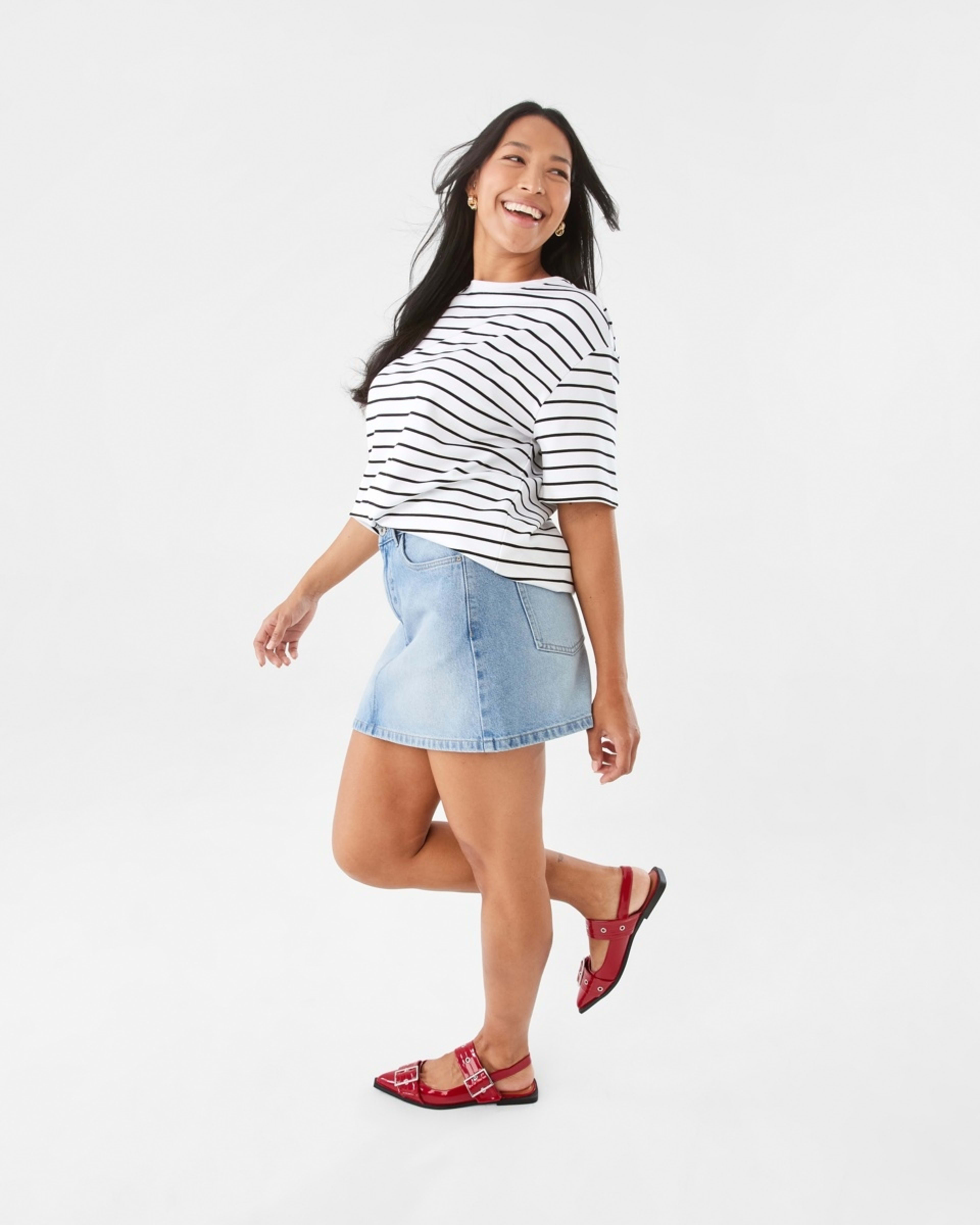 4 Denim A-line Mini Skirt Light Wash, 4 of 7