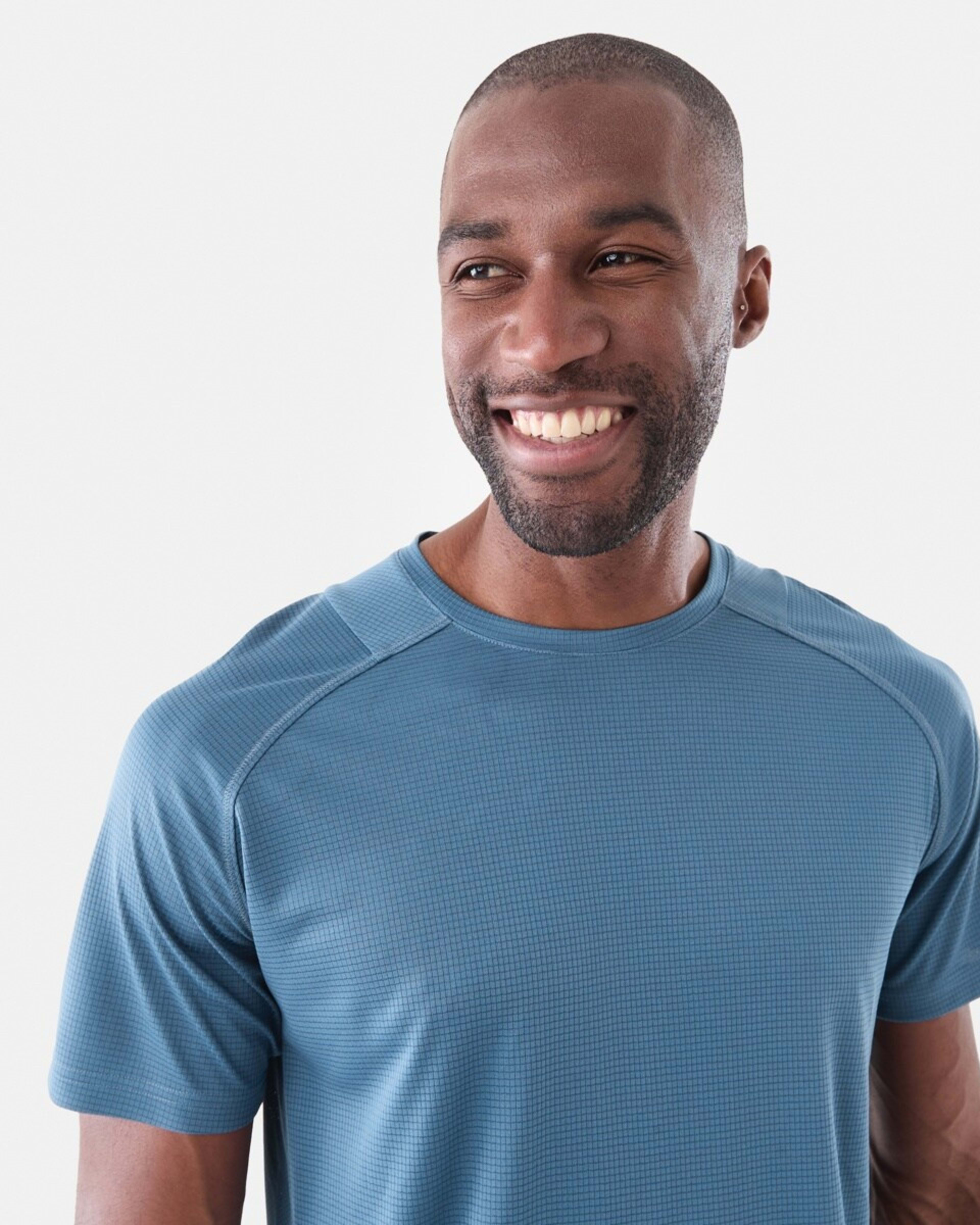 4 Active Mens Performance T-shirt Blu Wwood, 4 of 7