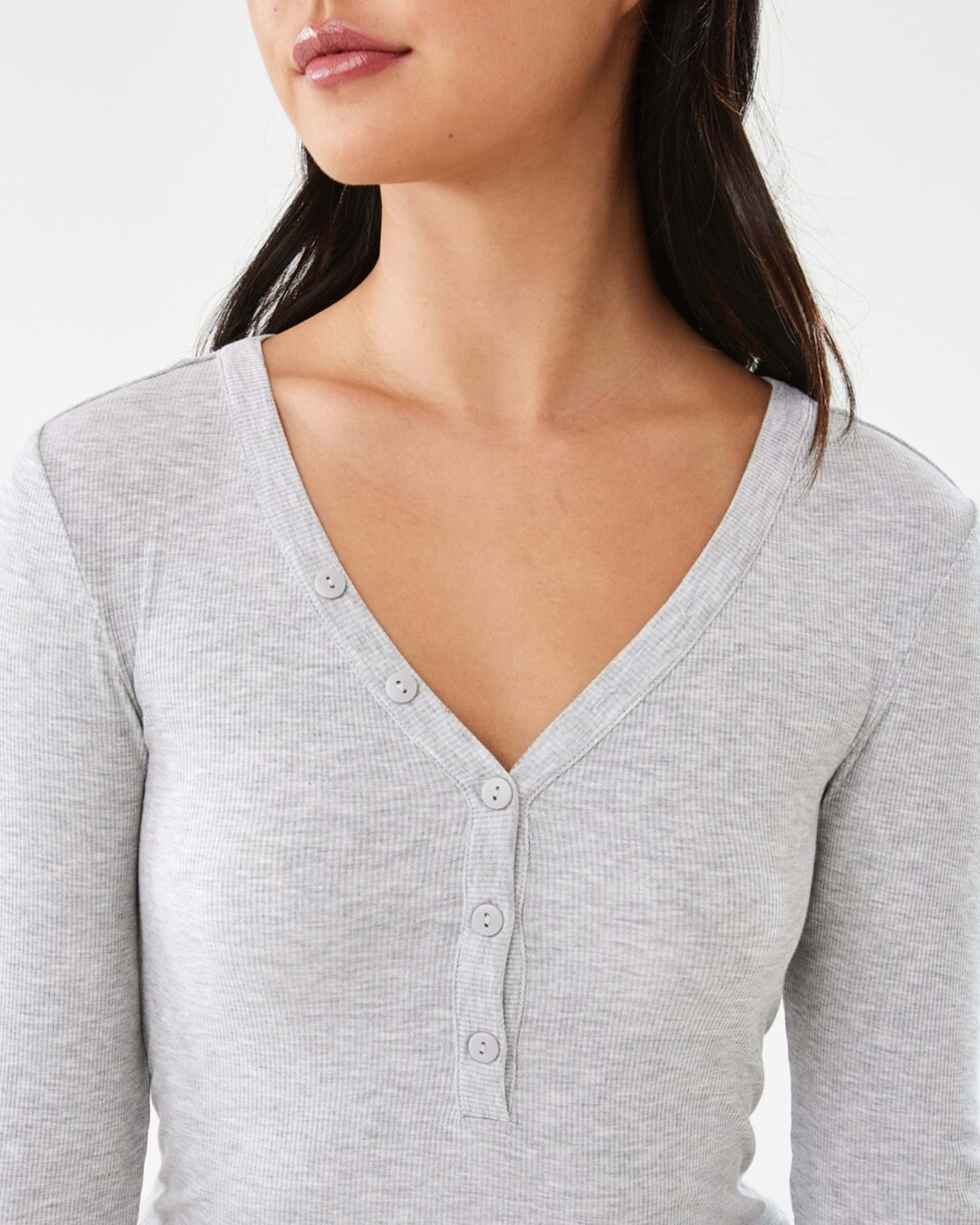 8 Long Sleeve Rib Henley Top Slvr Marle, 8 of 8