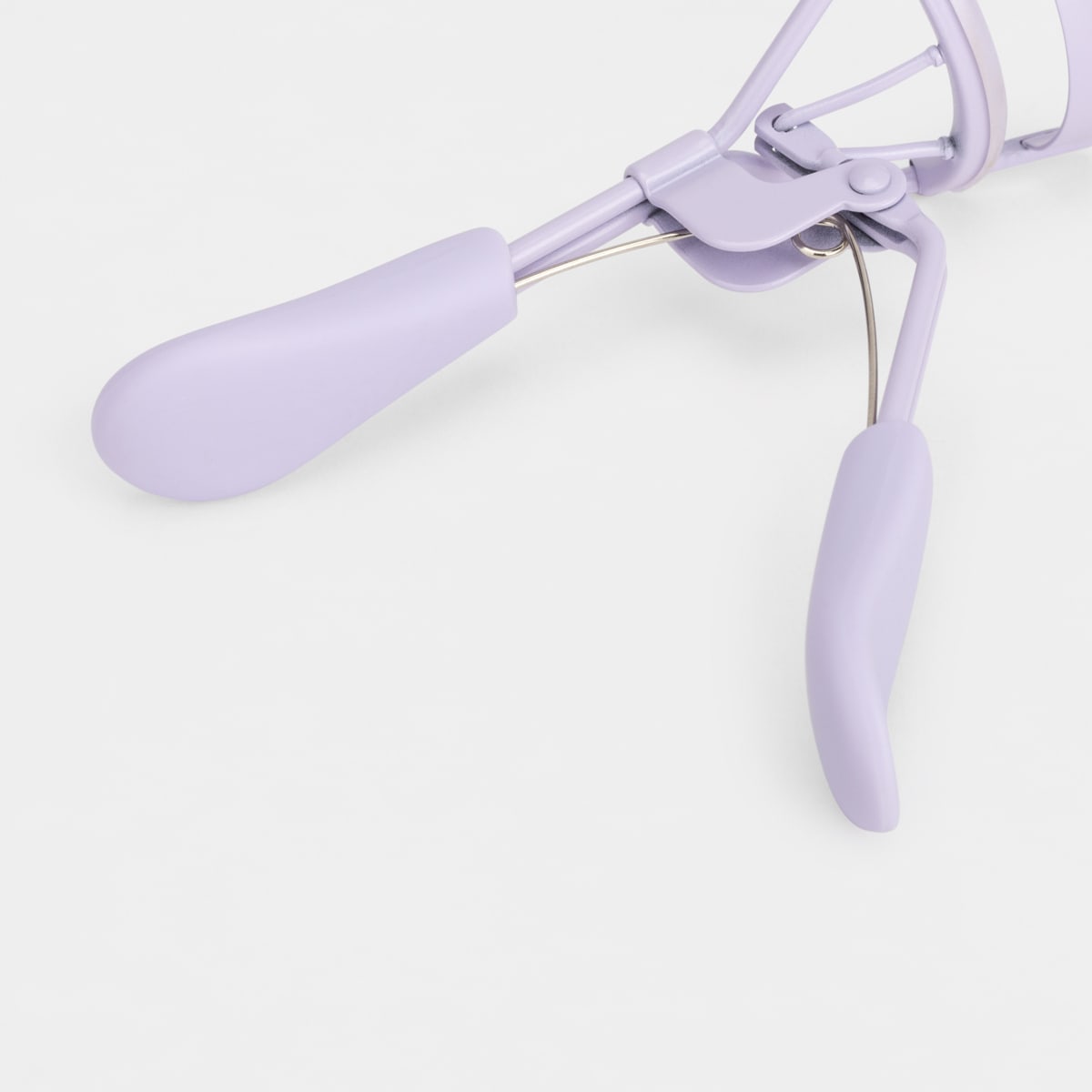 OXX Cosmetics Eyelash Curler Lilac Kmart