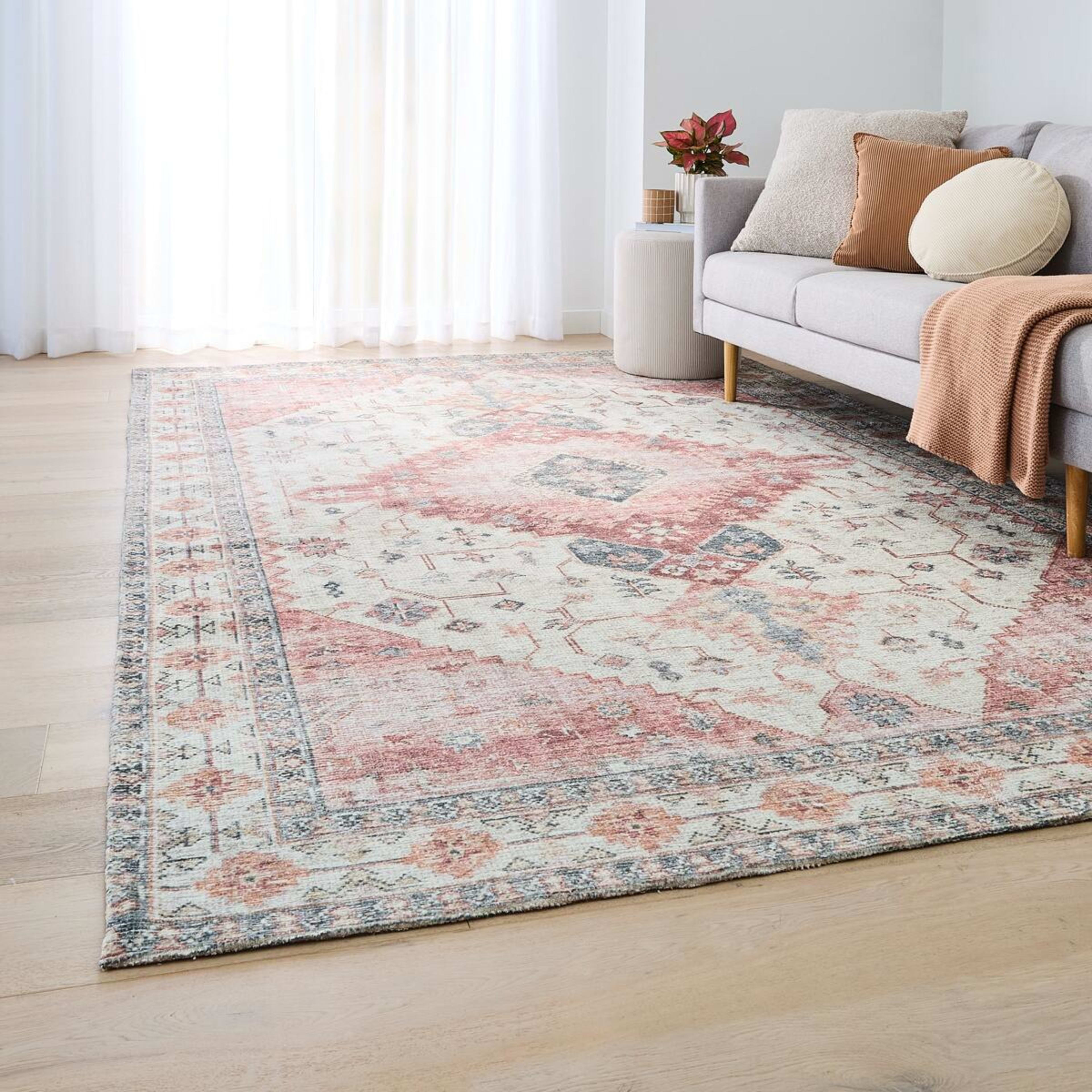 1 Collete Rug - Red, Extra Extra Large - 300cm x 200cm, 1 of 6