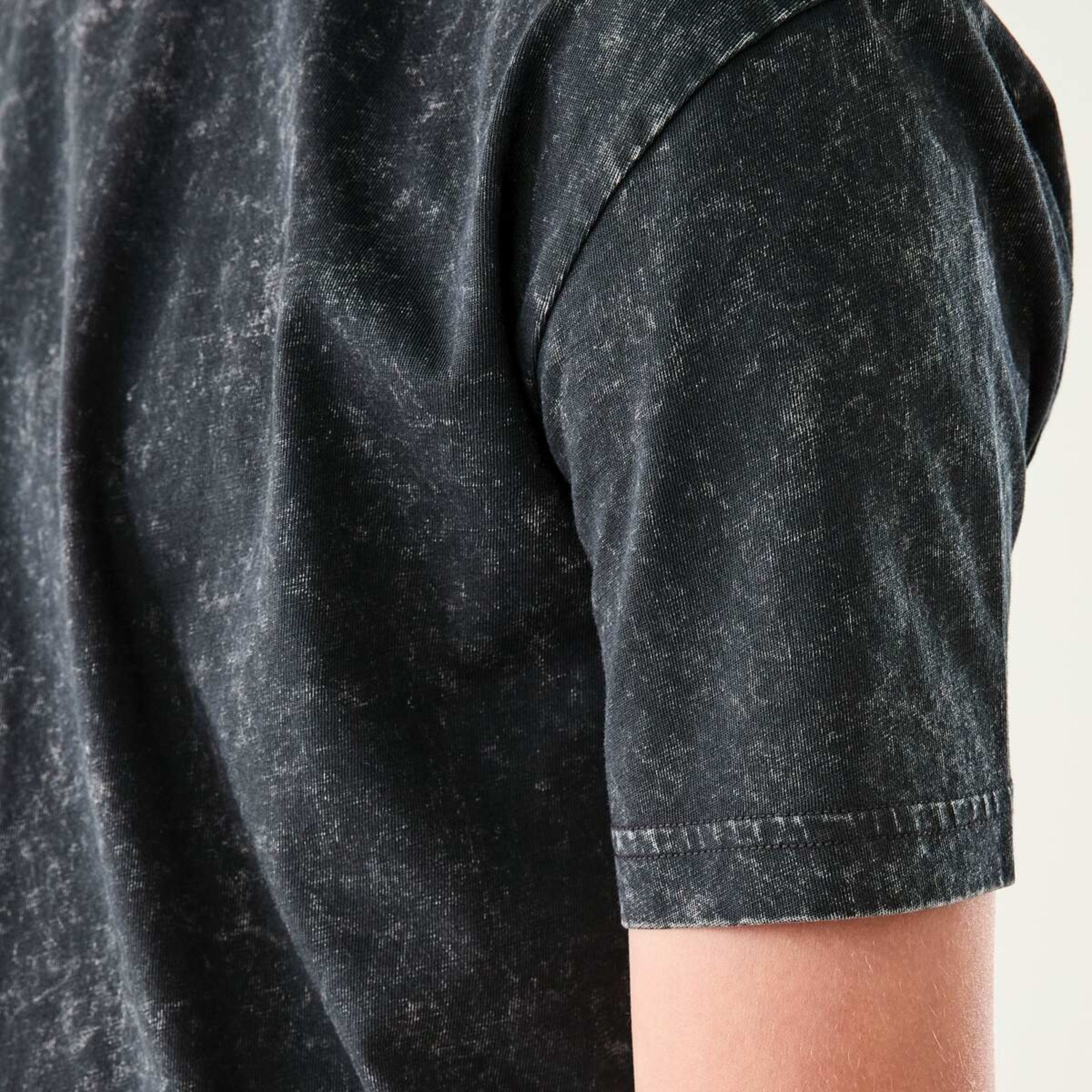 5 Curved Hem Acid Wash T-shirt Black Wash, 5 of 9