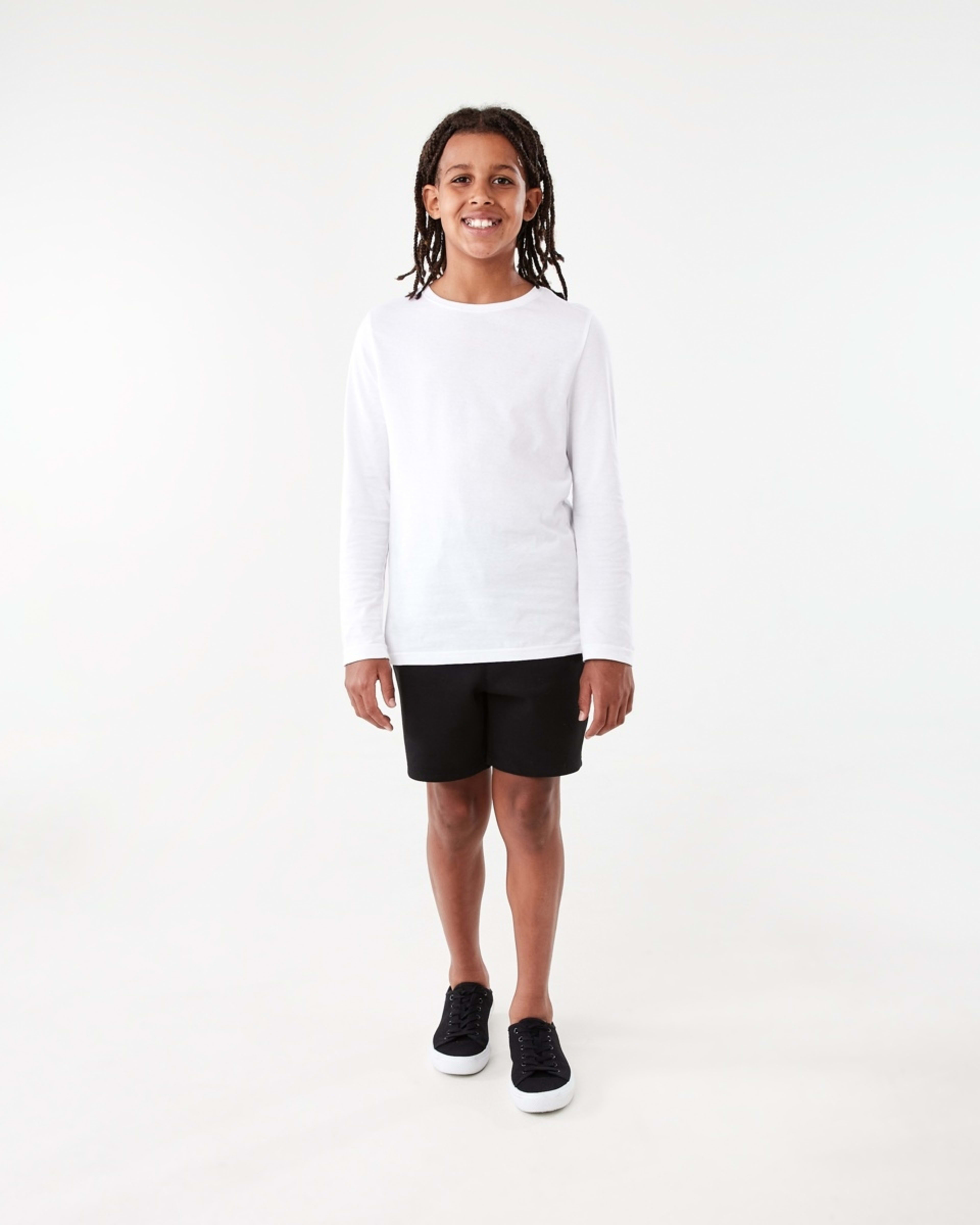 6 Active Kids Sweat Shorts Black, 6 of 9