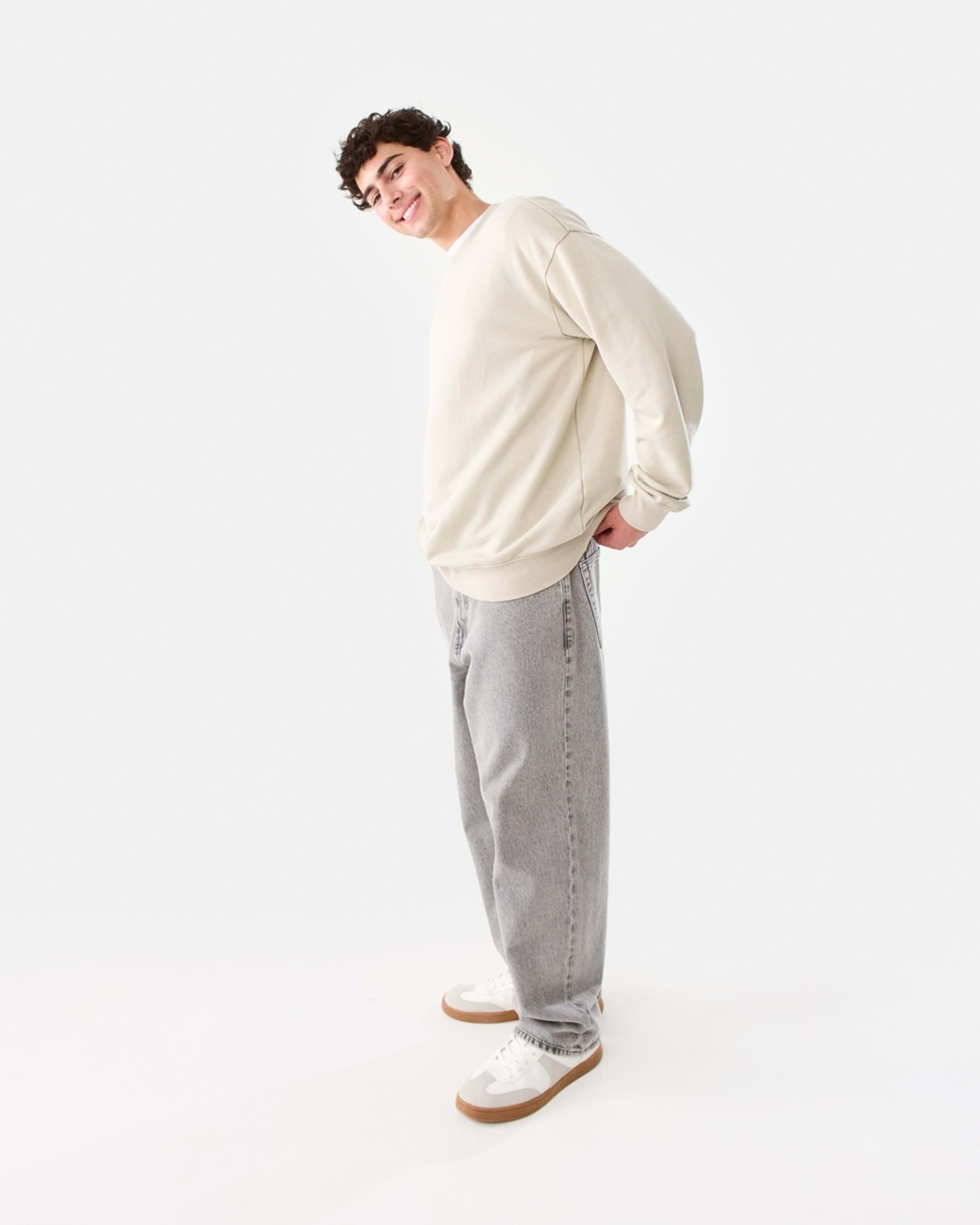 3 Oversized Crew Neck Sweatshirt String Beige, 3 of 9
