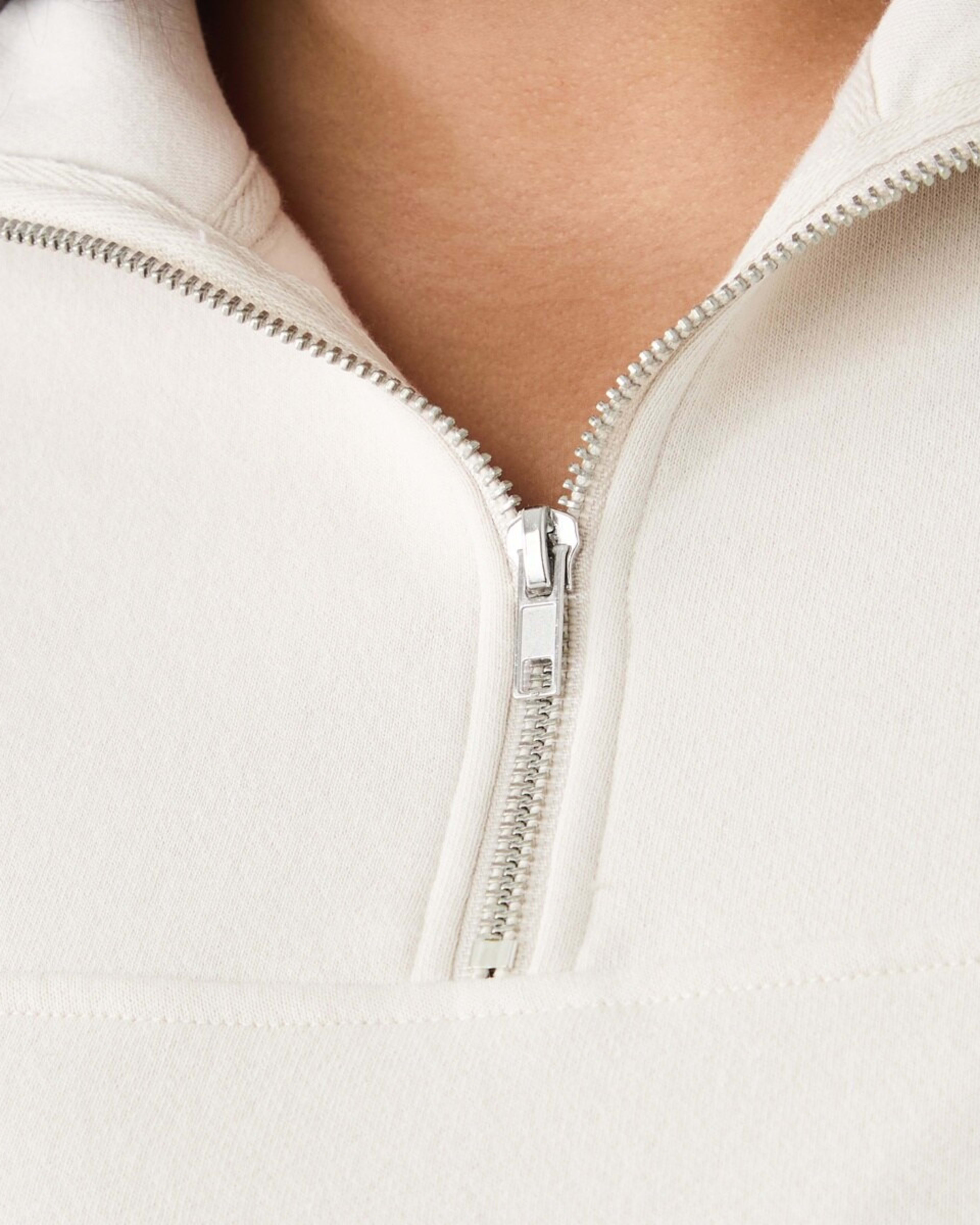5 Curve Long Sleeve Seam Front Zip Sweatshirt Nat Beige, 5 of 5