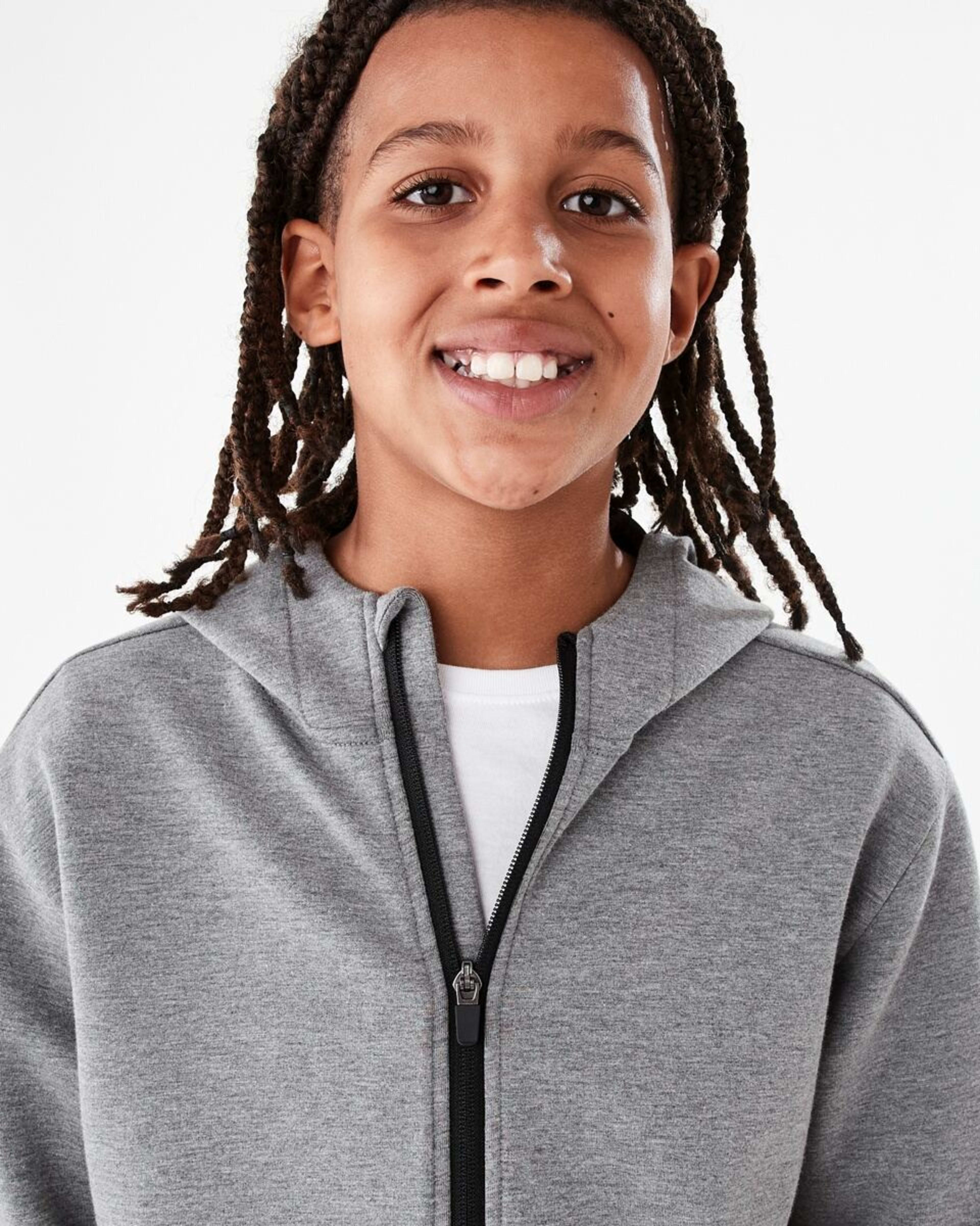 4 Active Kids Zip Through Hoodie Charmarle, 4 of 10