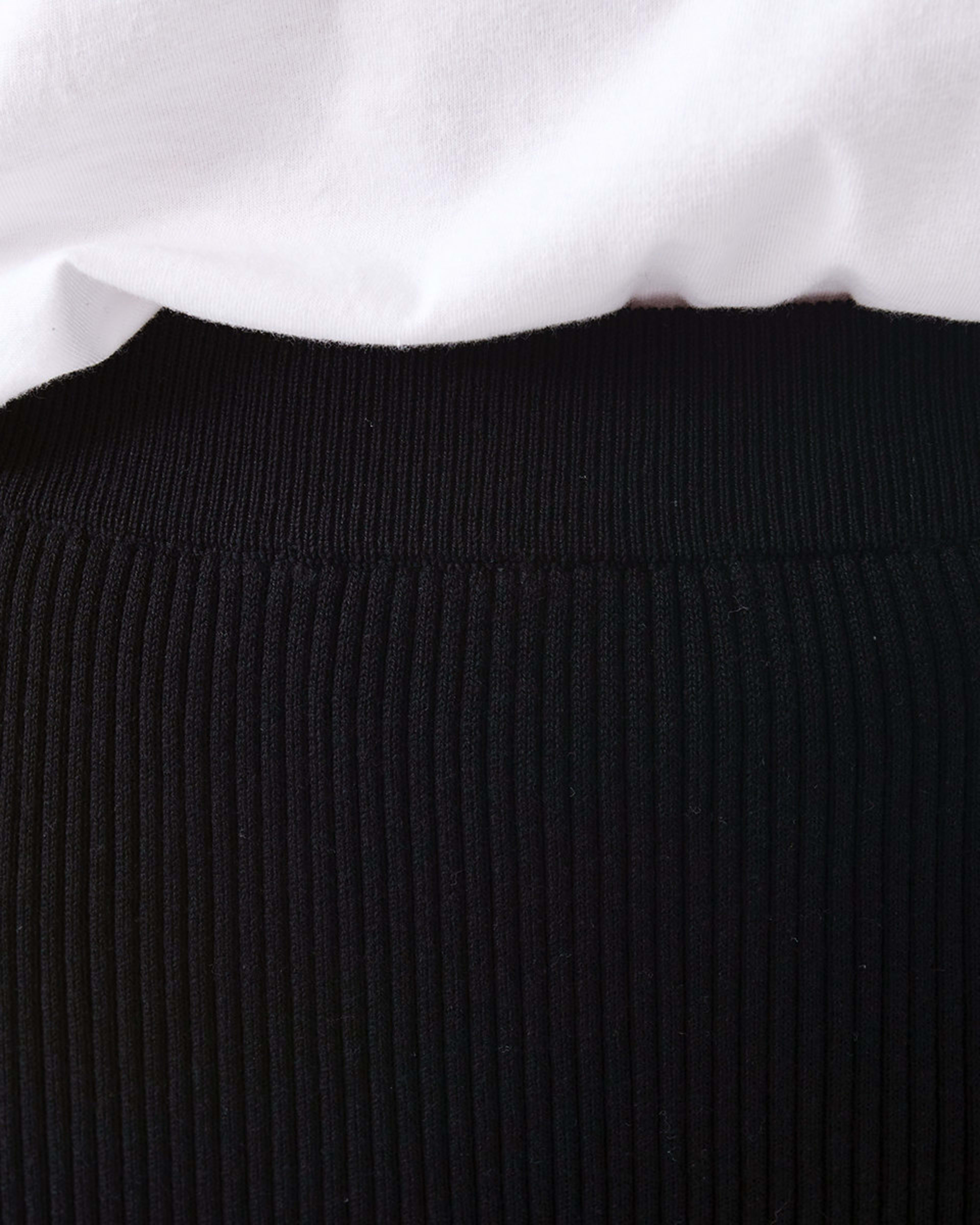 4 Rib Column Maxi Skirt Black, 4 of 5
