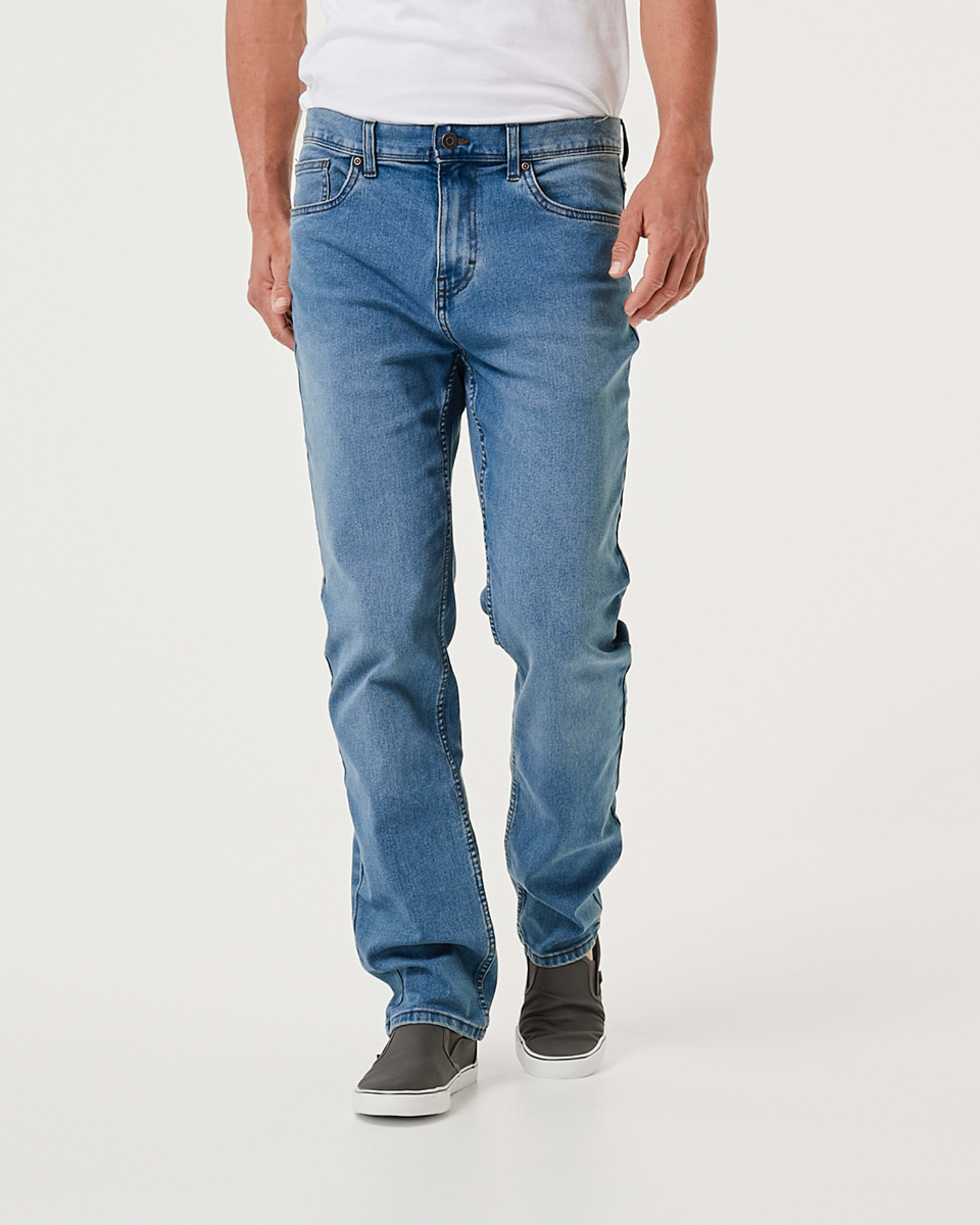 3 Straight Stretch Jeans Light Wash, 3 of 6