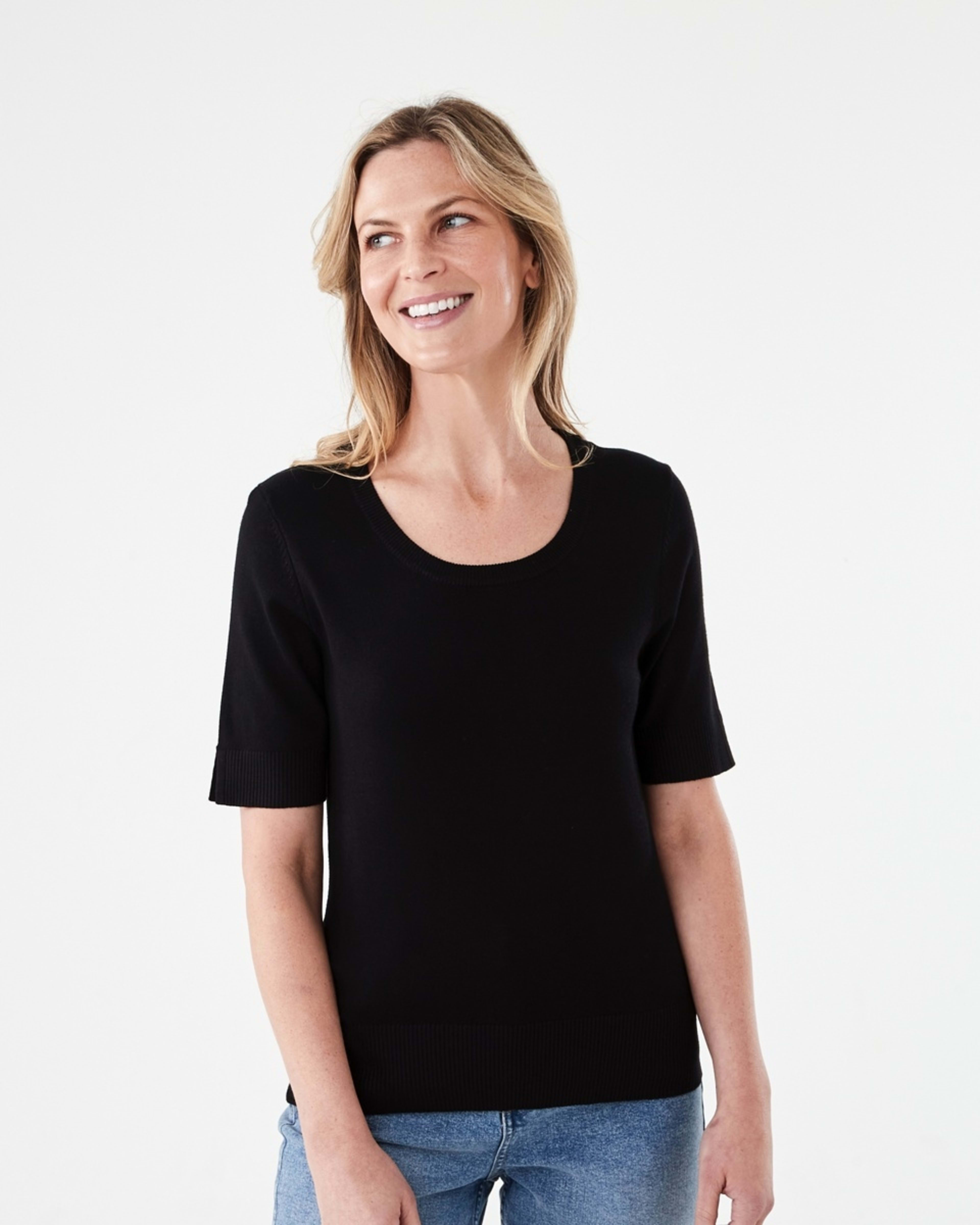 1 Short Elbow Sleeve Scoop Neck Top Black