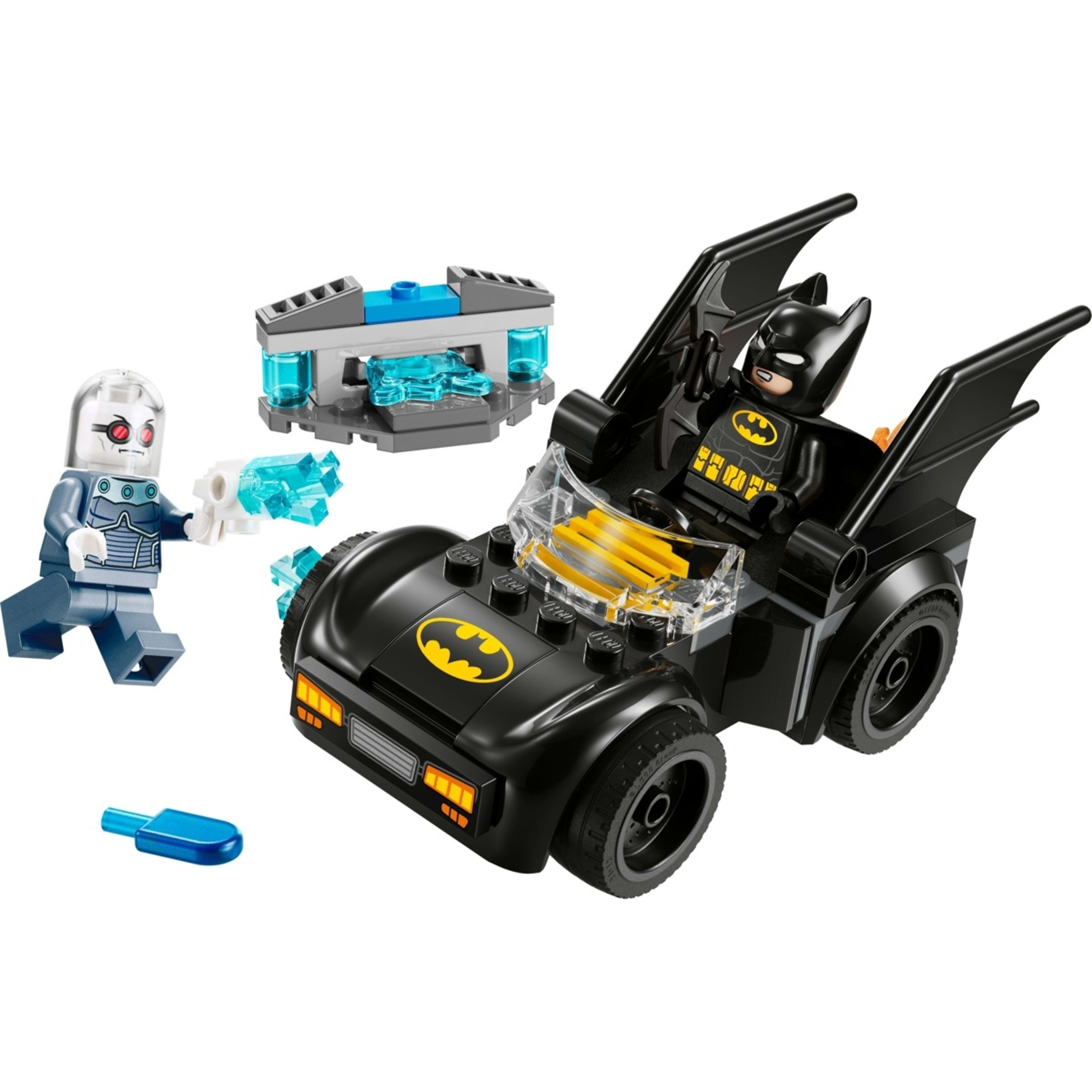3 LEGO DC Batman: Batman & Batmobile vs. Mr. Freeze 76301, 3 of 10