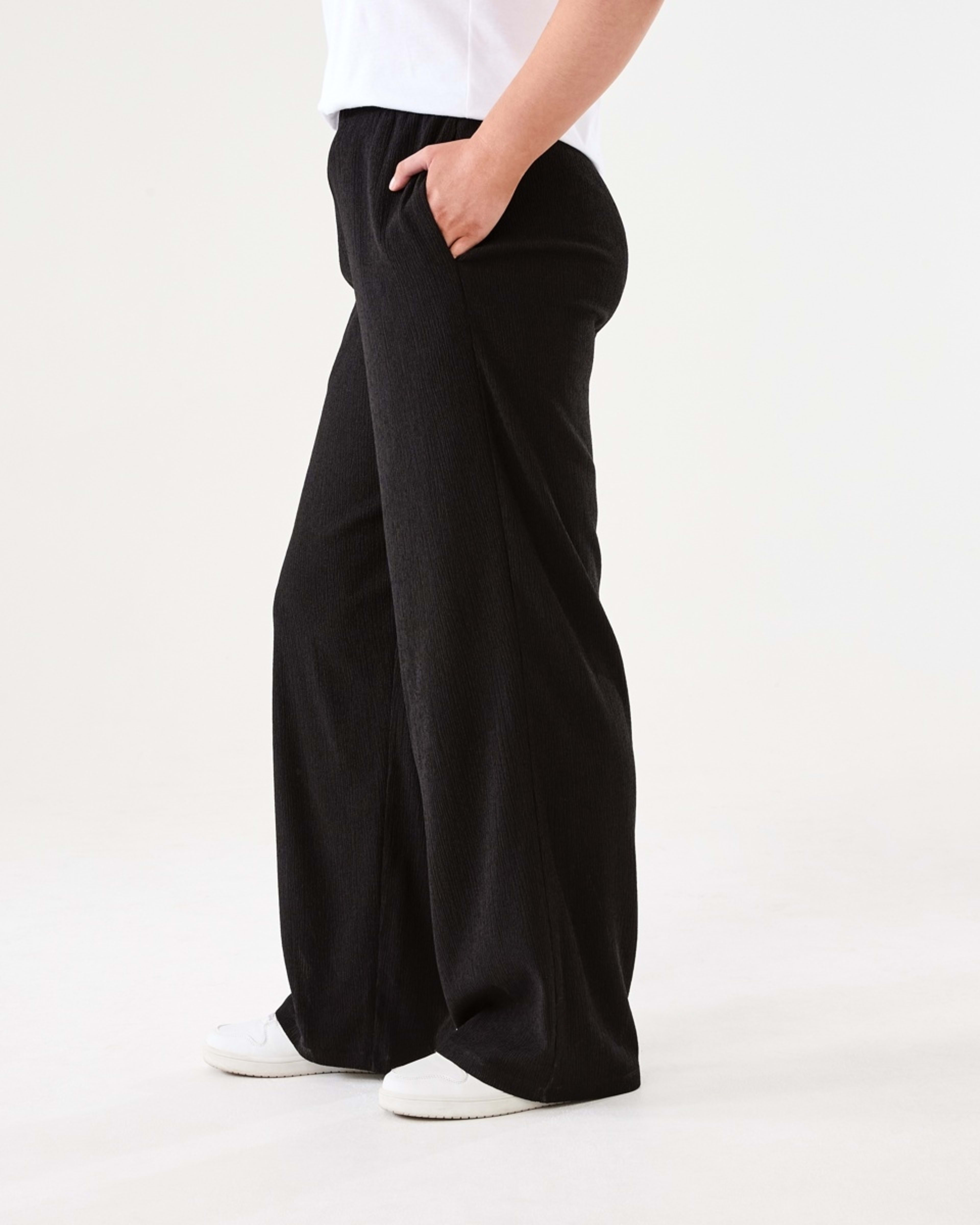 2 Textured Pants BLACK, 2 of 5
