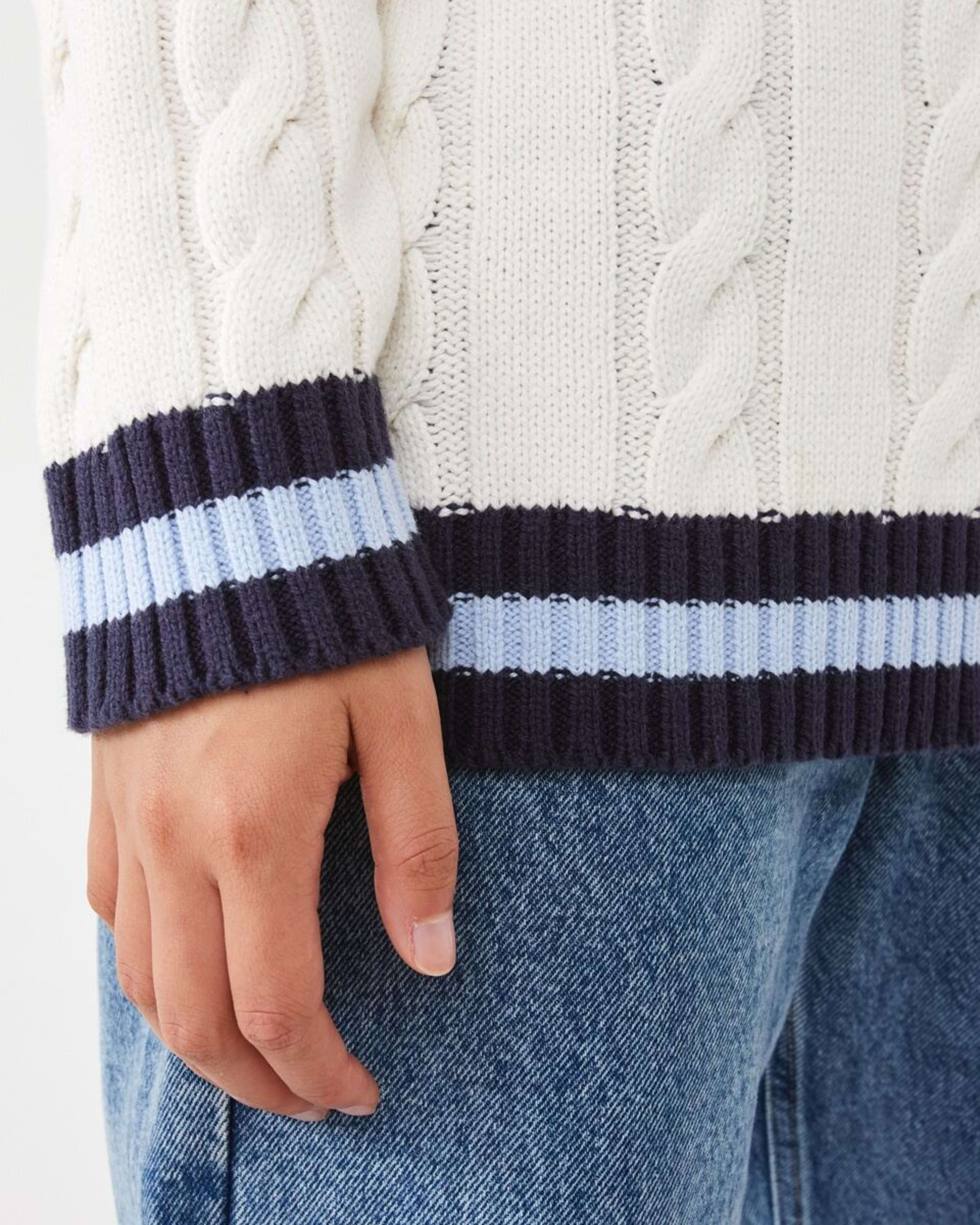 8 Cable V-Neck Jumper Ecru Tip, 8 of 10