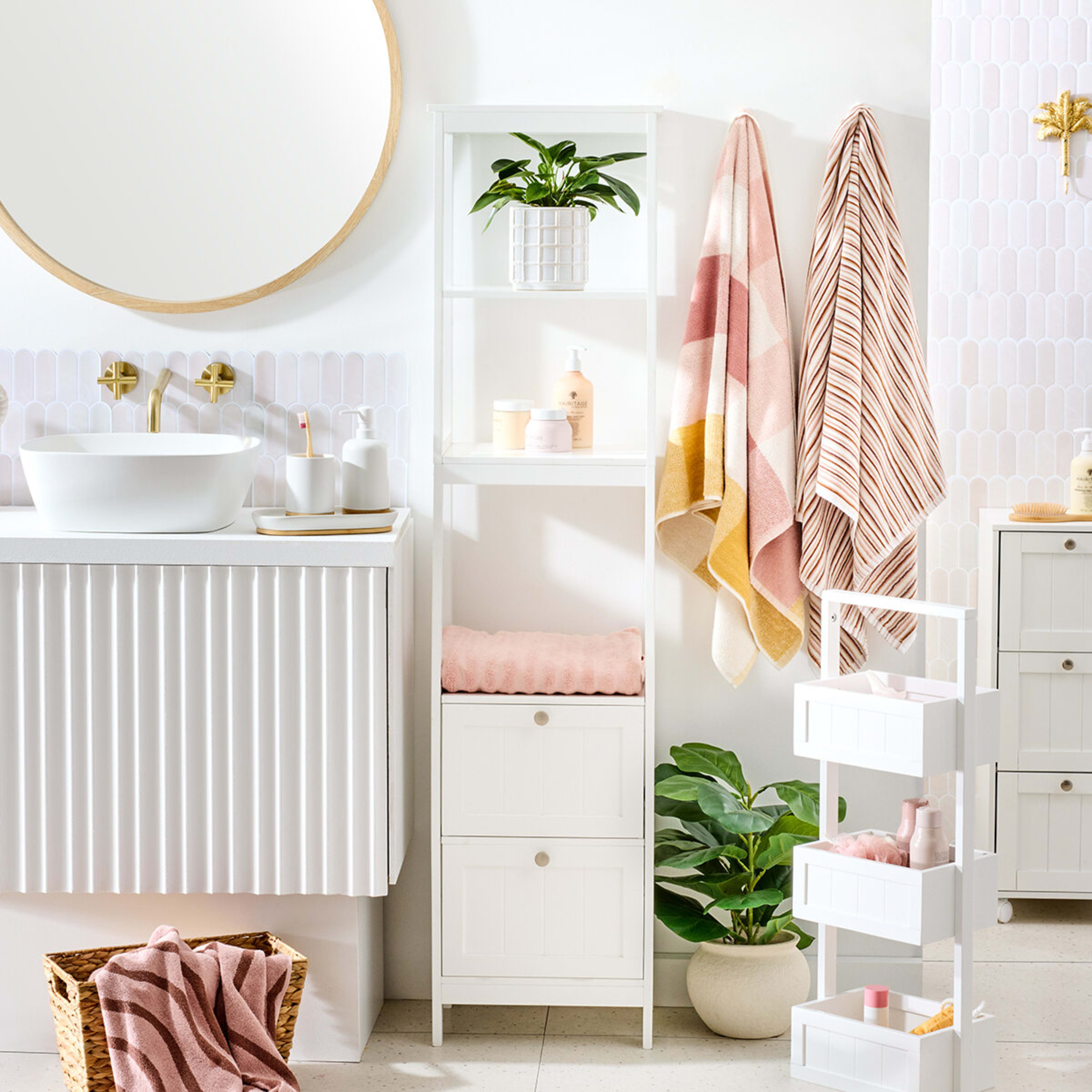 3 Panelled 5 Tier Shelf Unit, 3 of 10