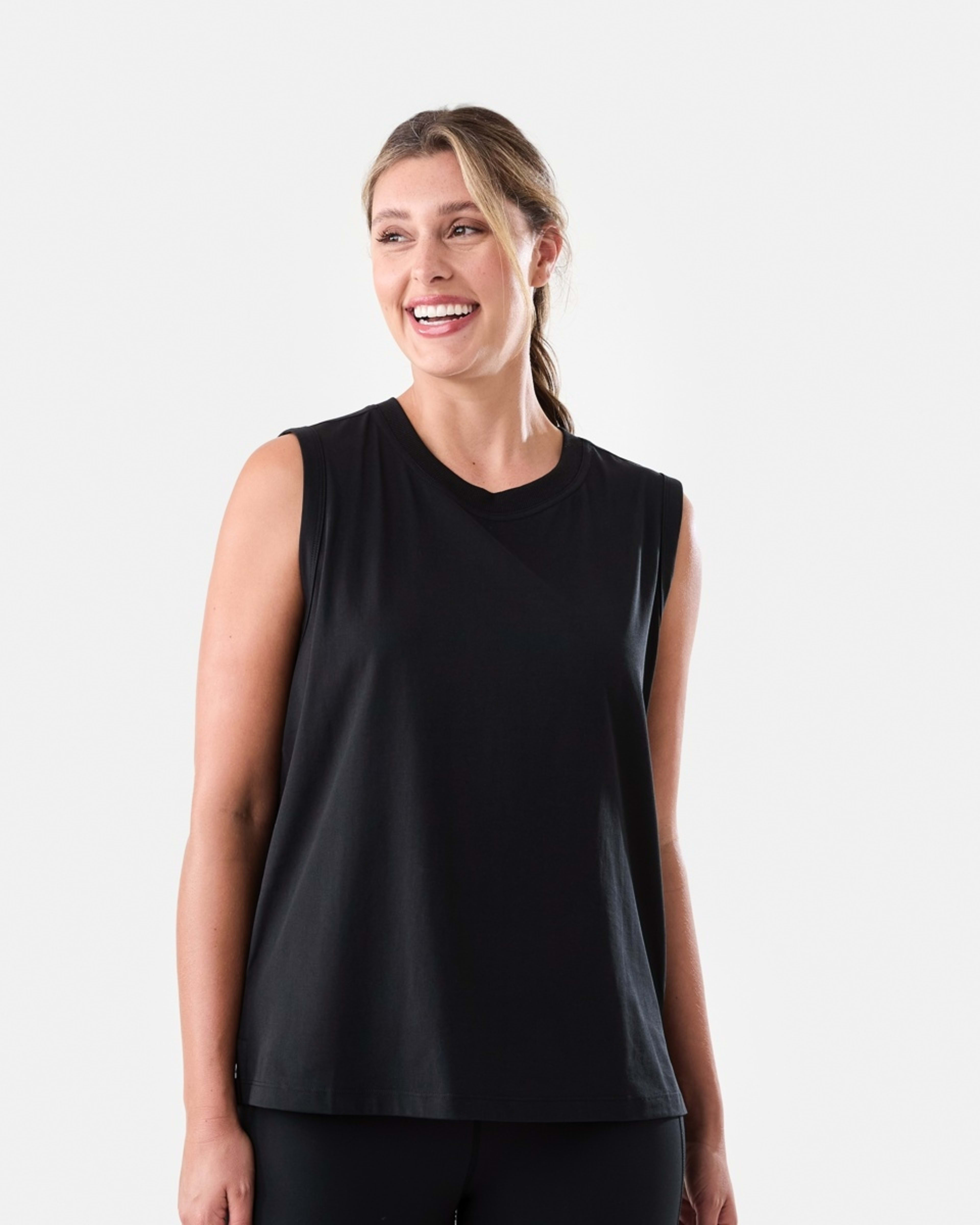 1 Active Womens Muscle Tank Black, 1 of 6