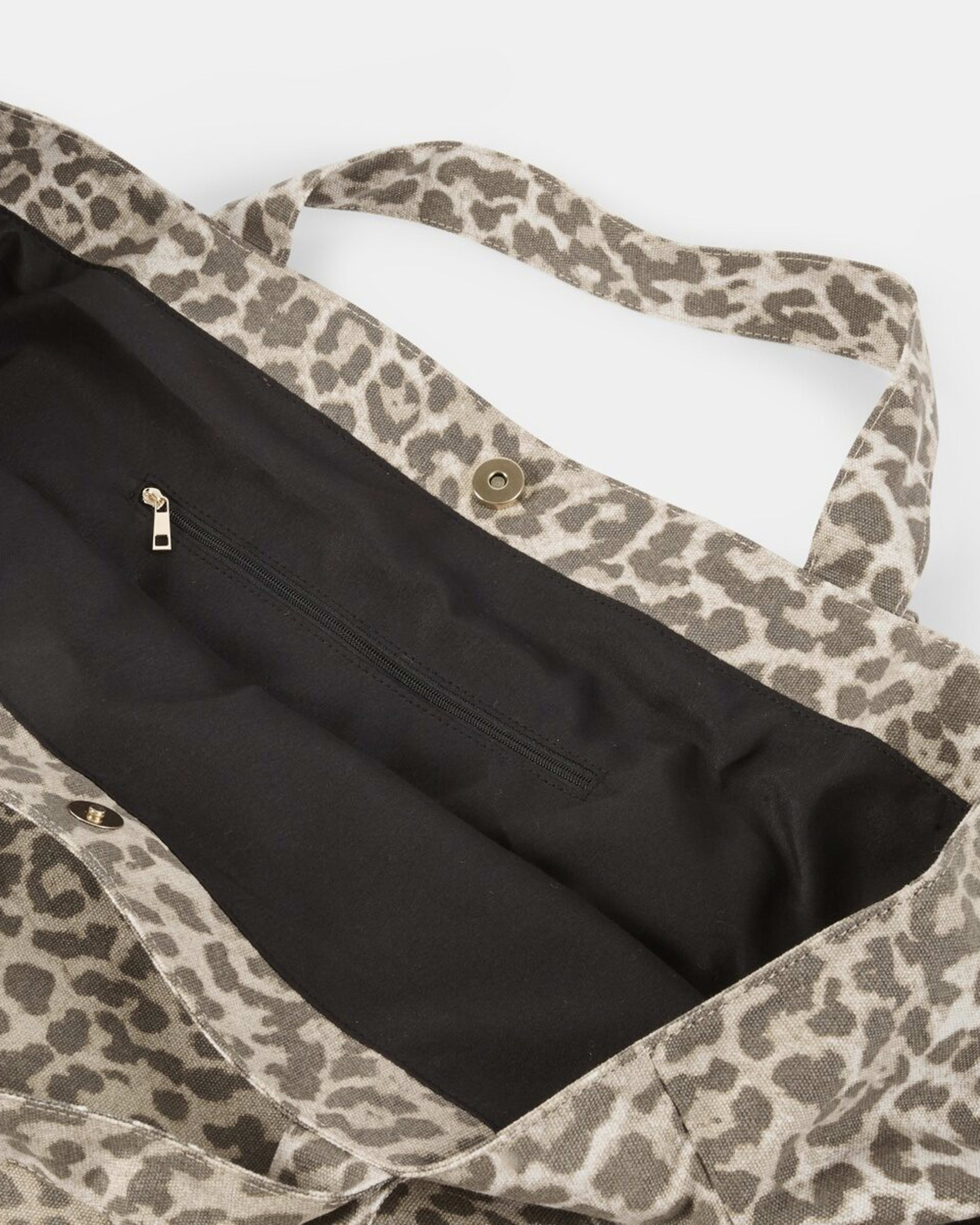 3 Woven Oversized Tote Leopard, 3 of 5