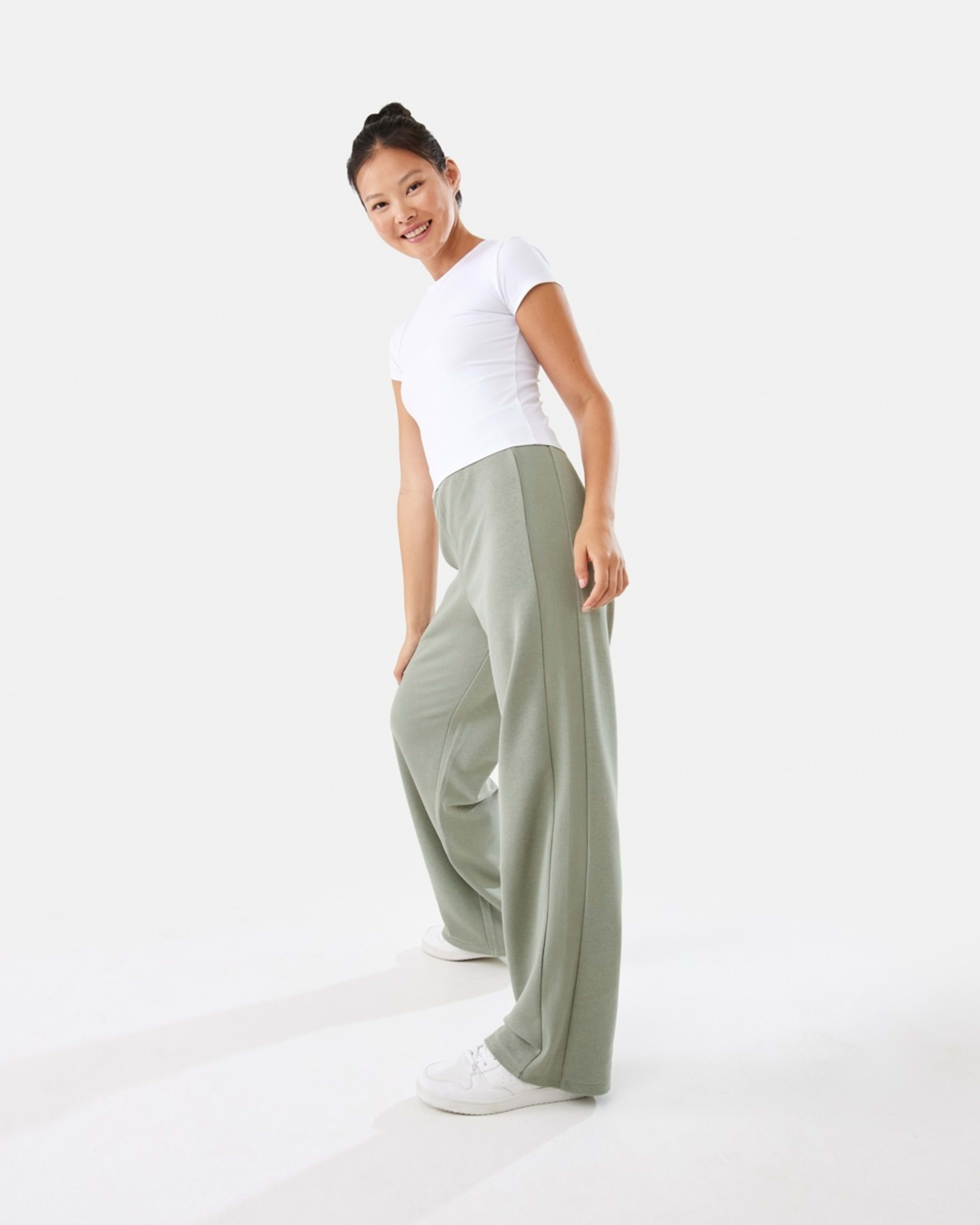 3 Active Womens Straight Leg Panel Trackpants Soft Khaki, 3 of 6