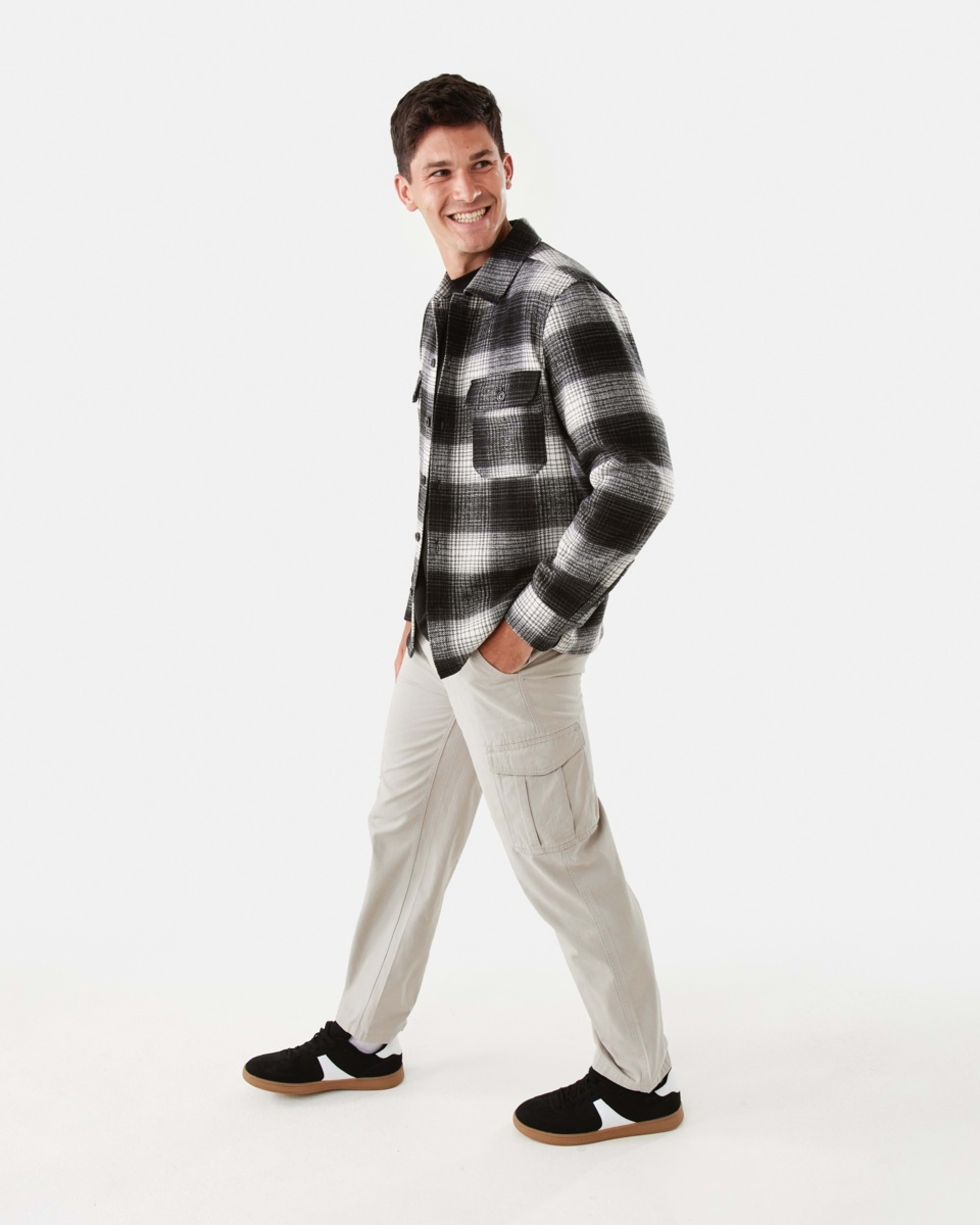 3 Long Sleeve Check Overshirt Blk Check, 3 of 8