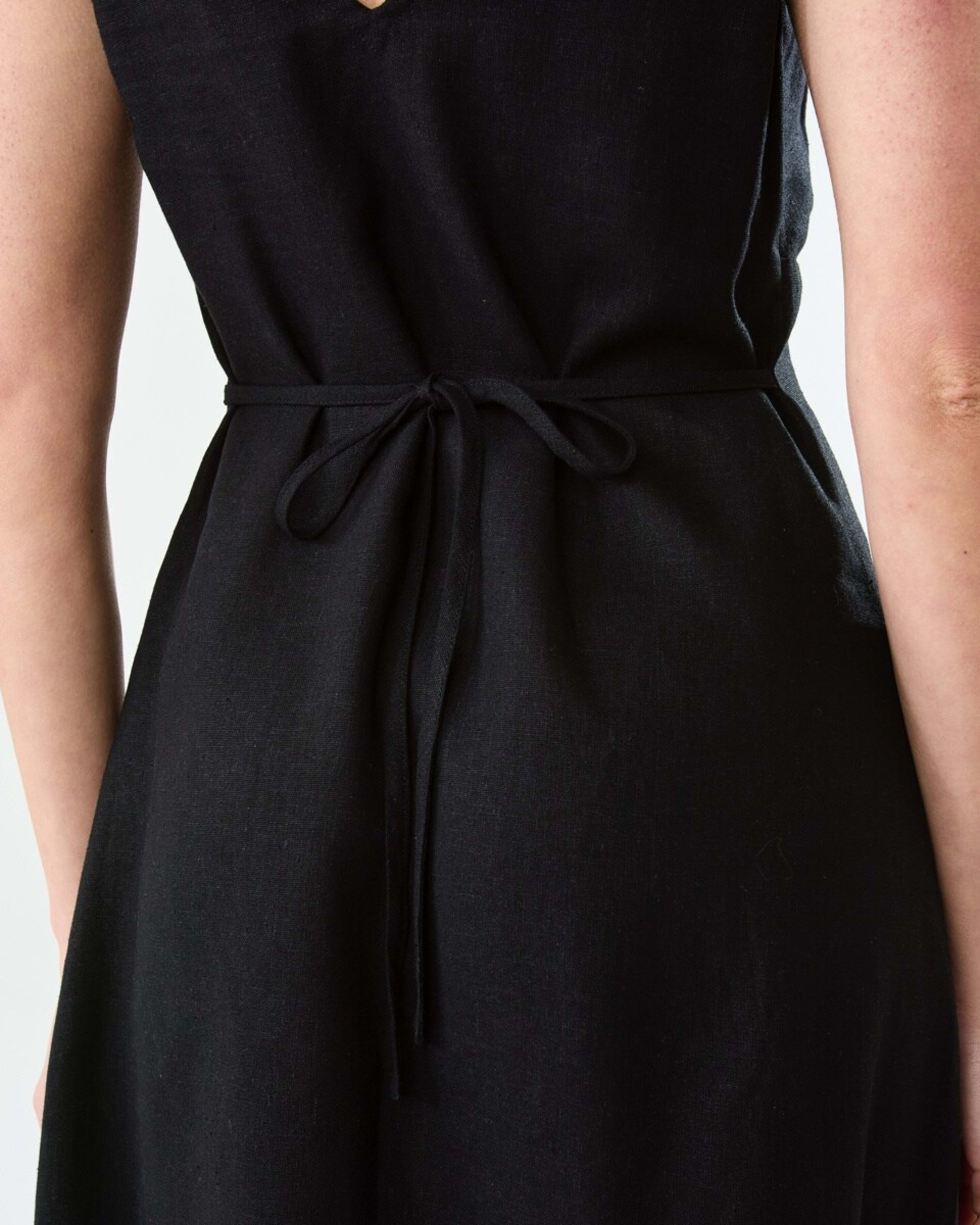 9 Sleeveless V-Neck Mini Dress Black, 9 of 9