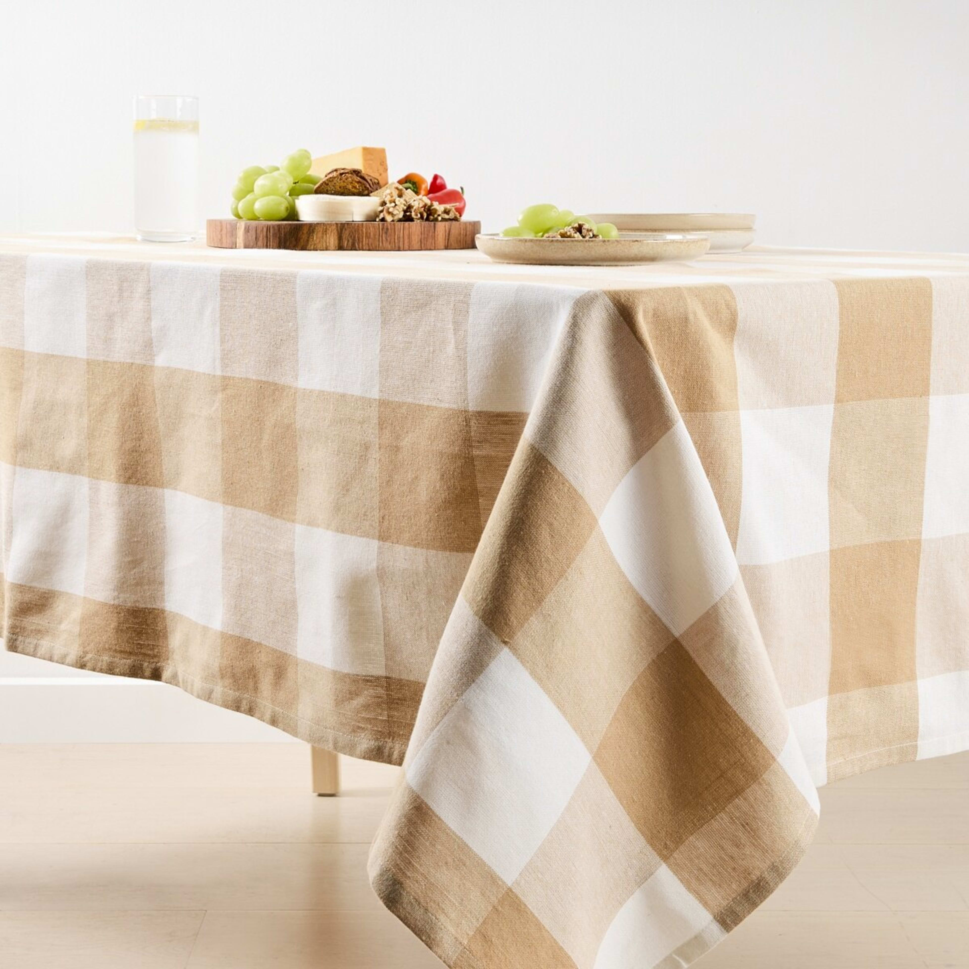 1 Check Tablecloth - Biscuit