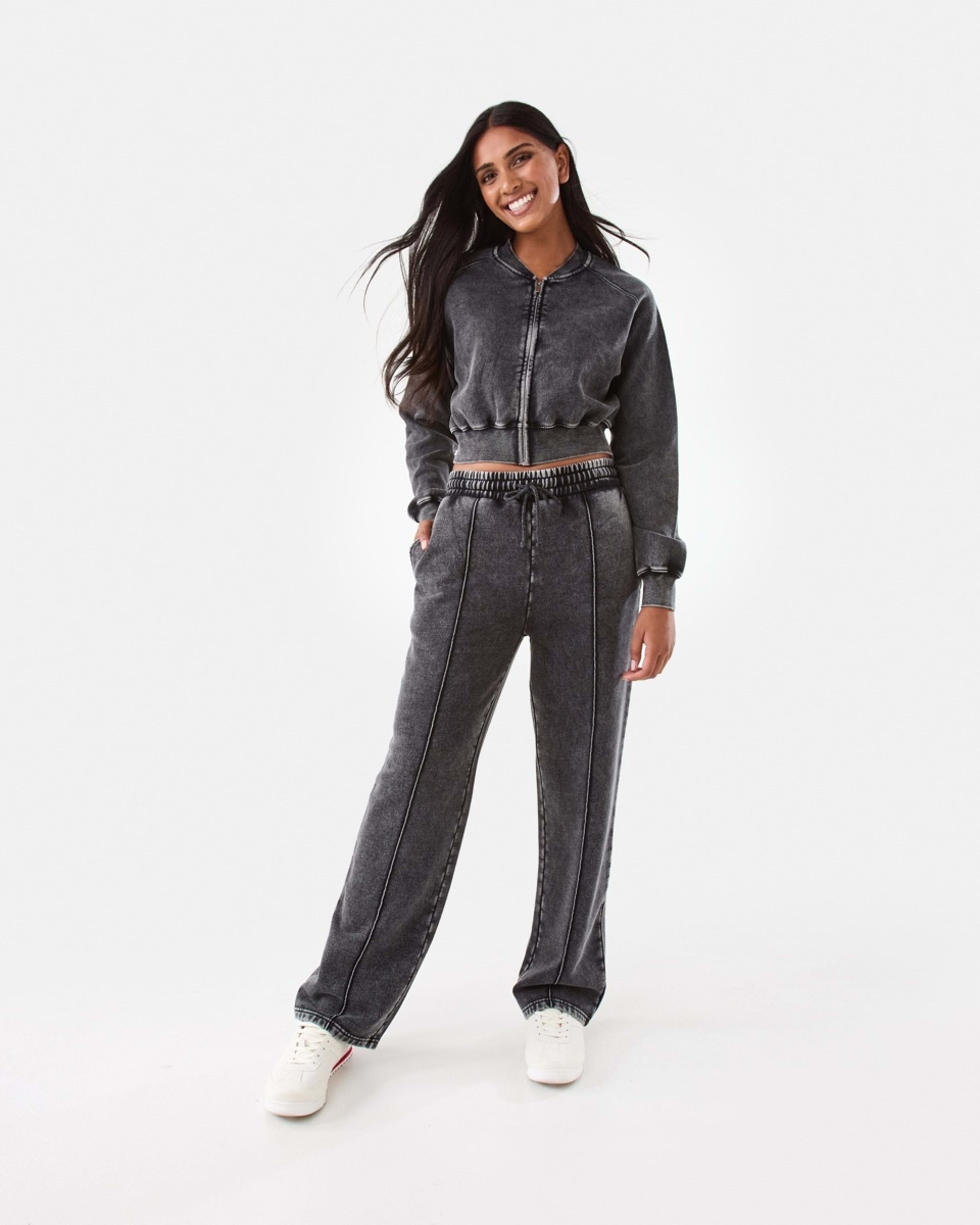 2 Washed Straight Leg Trackpants Black, 2 of 6