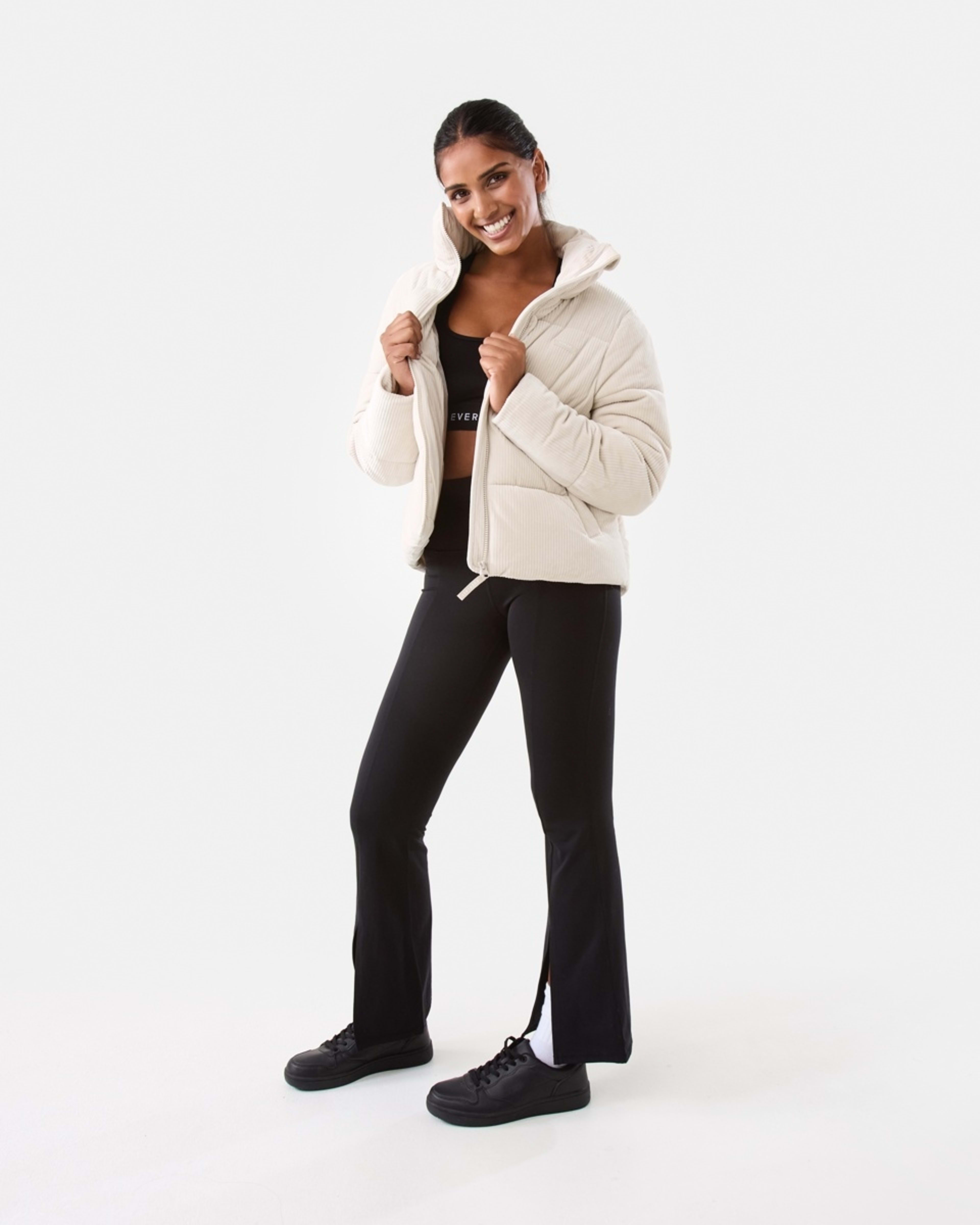 4 Everlast Womens Ribbed Velour Puffer Jacket Cool Beige, 4 of 9