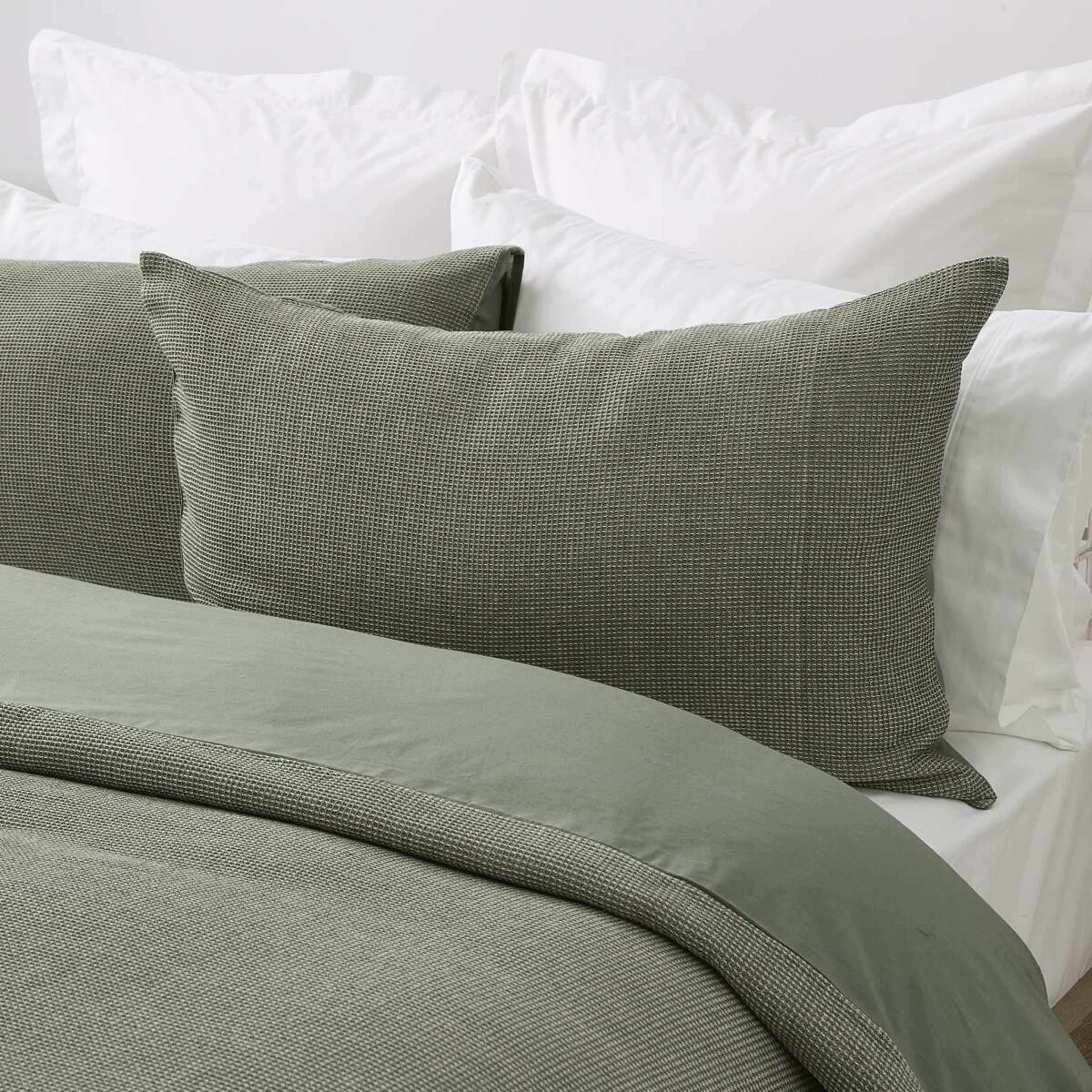 2 Waffle Micro Cotton Quilt Cover Set - Super King Bed, Forest, 2 of 6