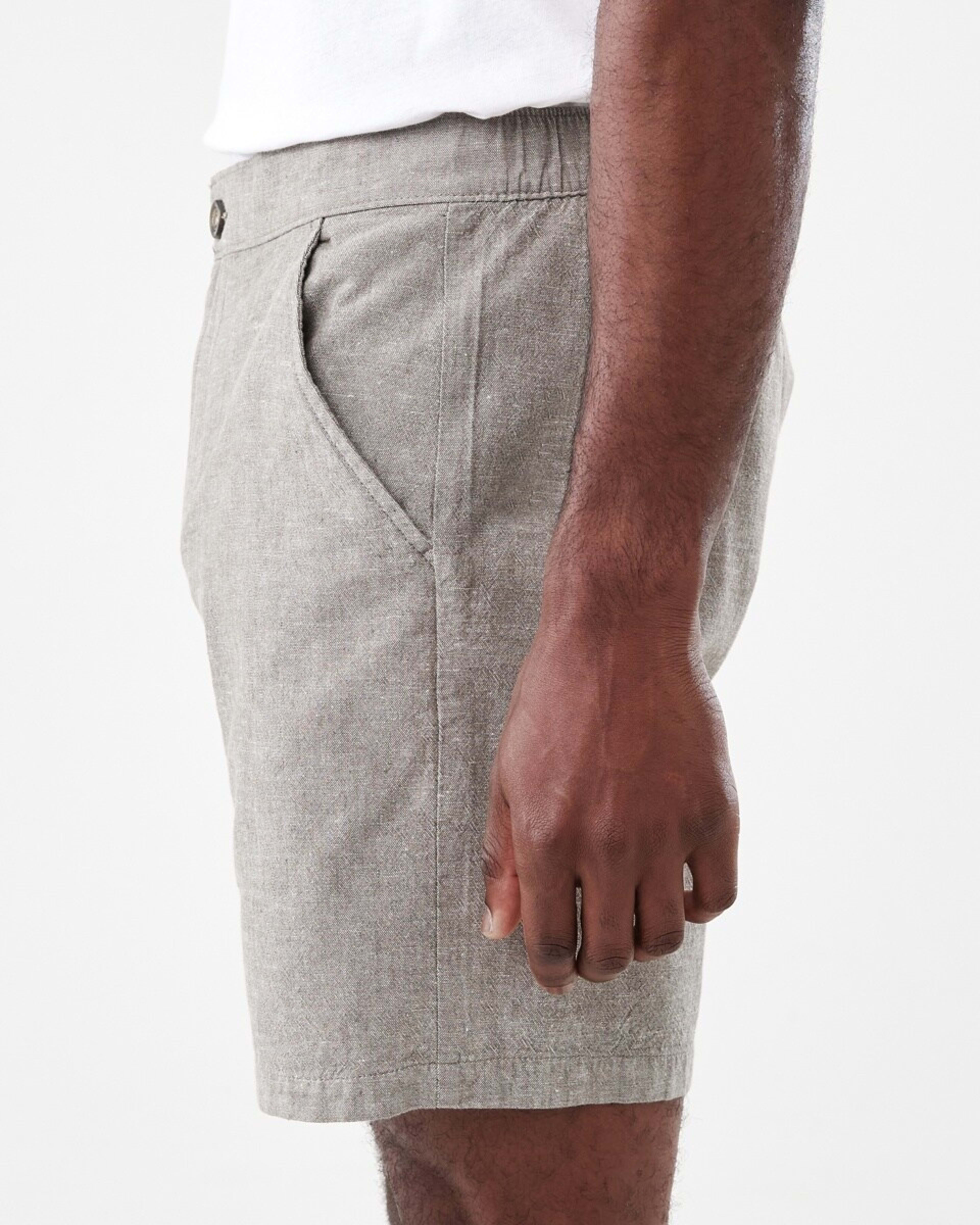 2 Textured Bermuda Shorts EAGLE YD, 2 of 6