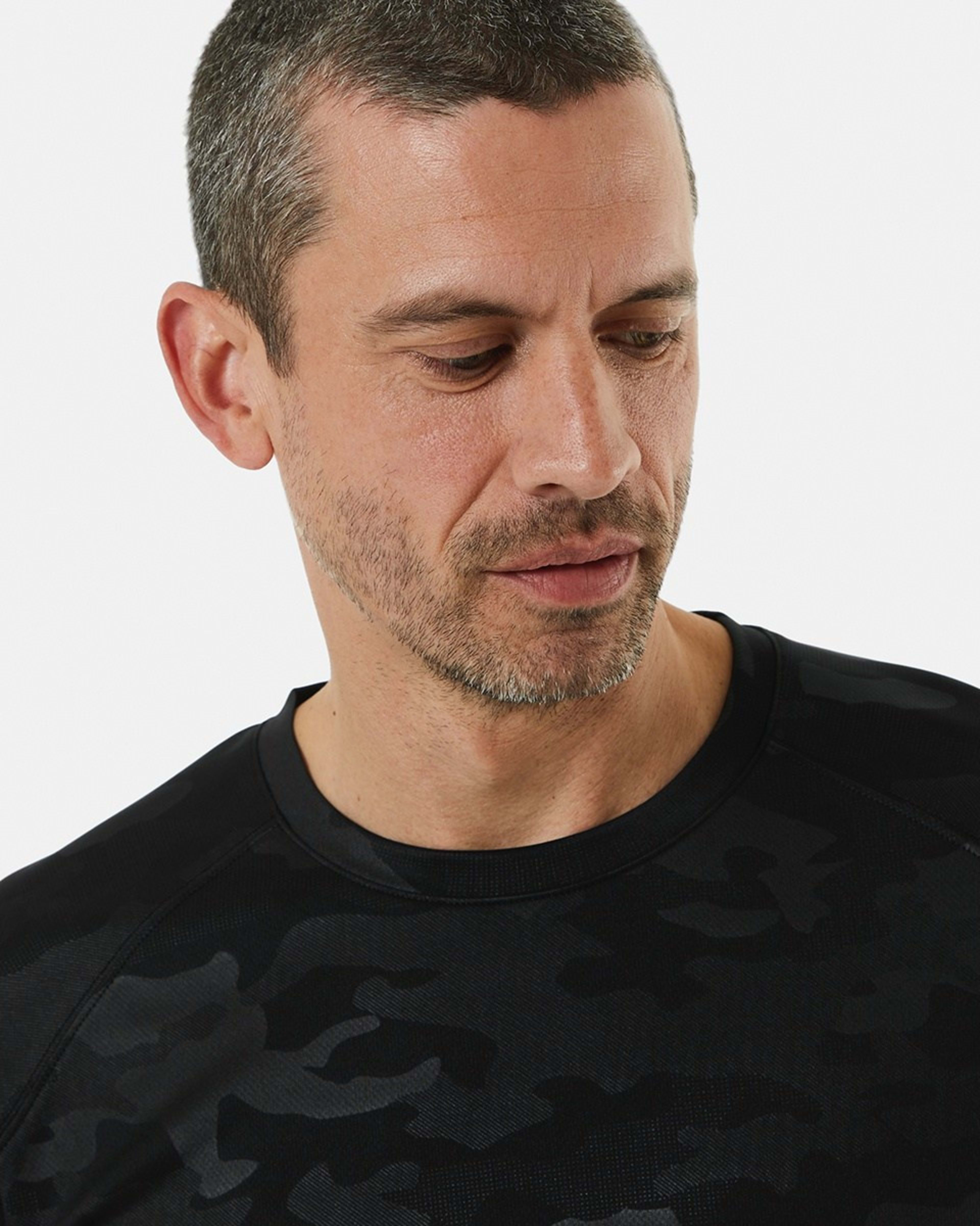 4 Active Mens Printed T-shirt Tonal Camo, 4 of 5