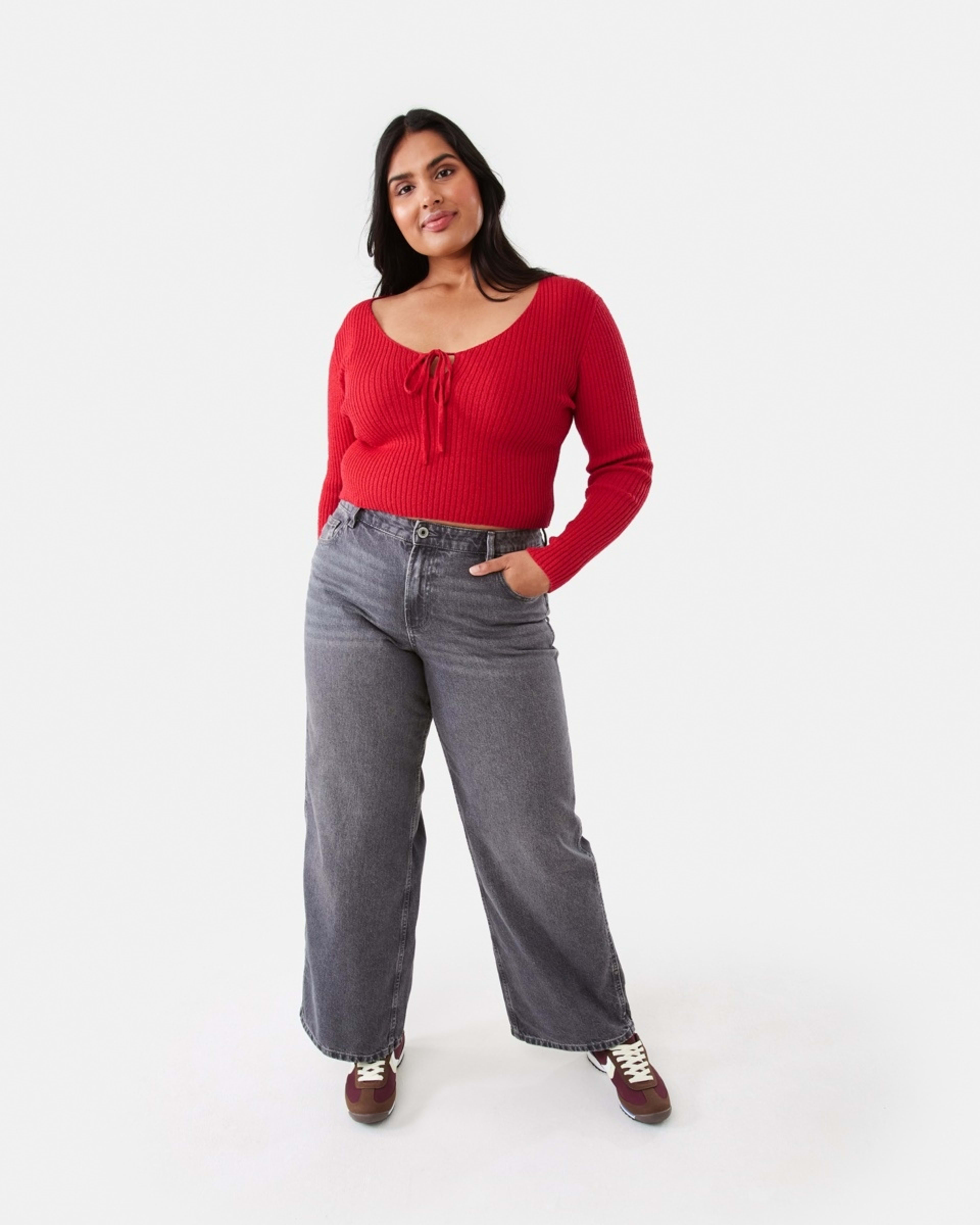 4 Straight Leg Stud Jeans Grey Wash, 4 of 9