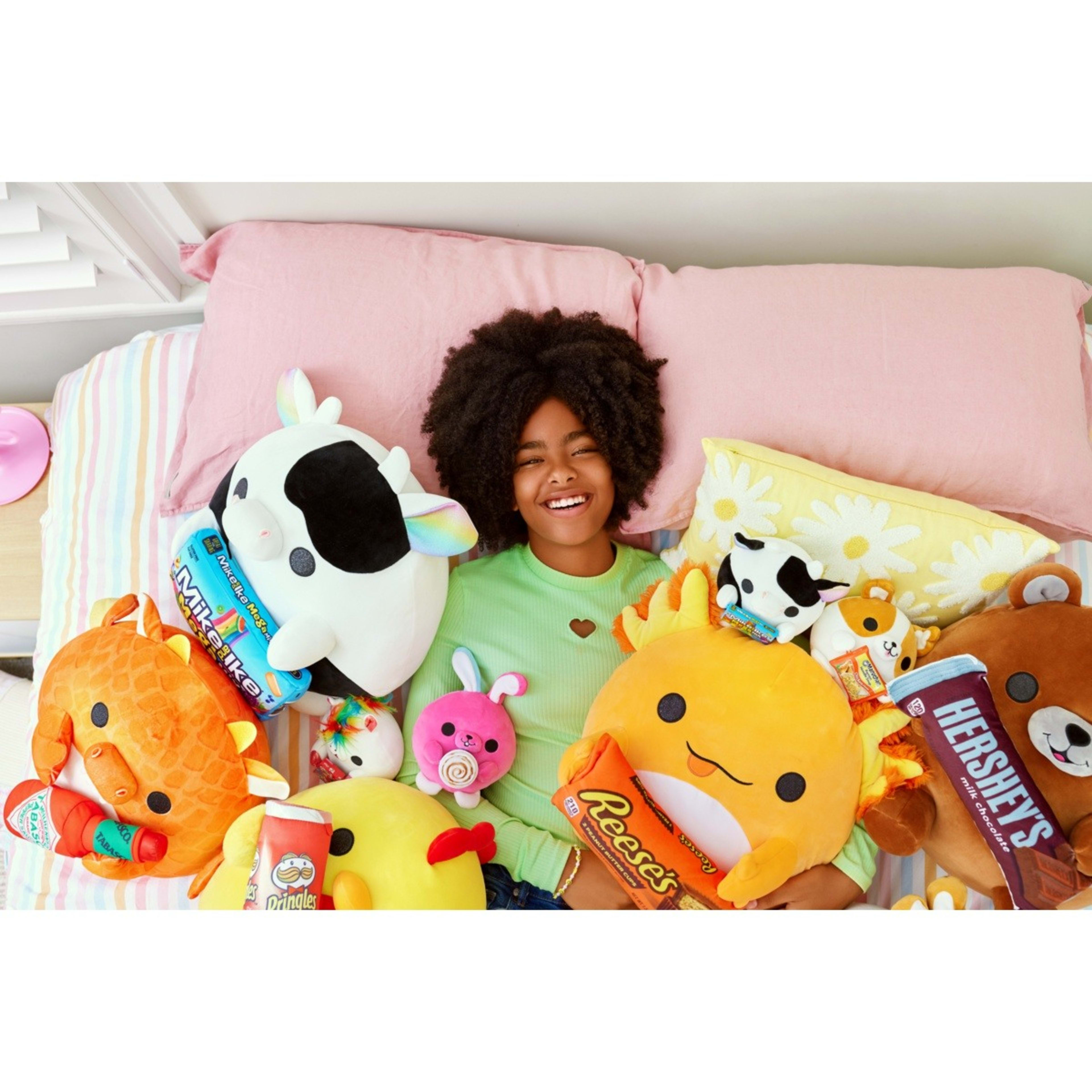 10 Zuru Snackles Super Sized Plush Toy - Assorted, 10 of 10