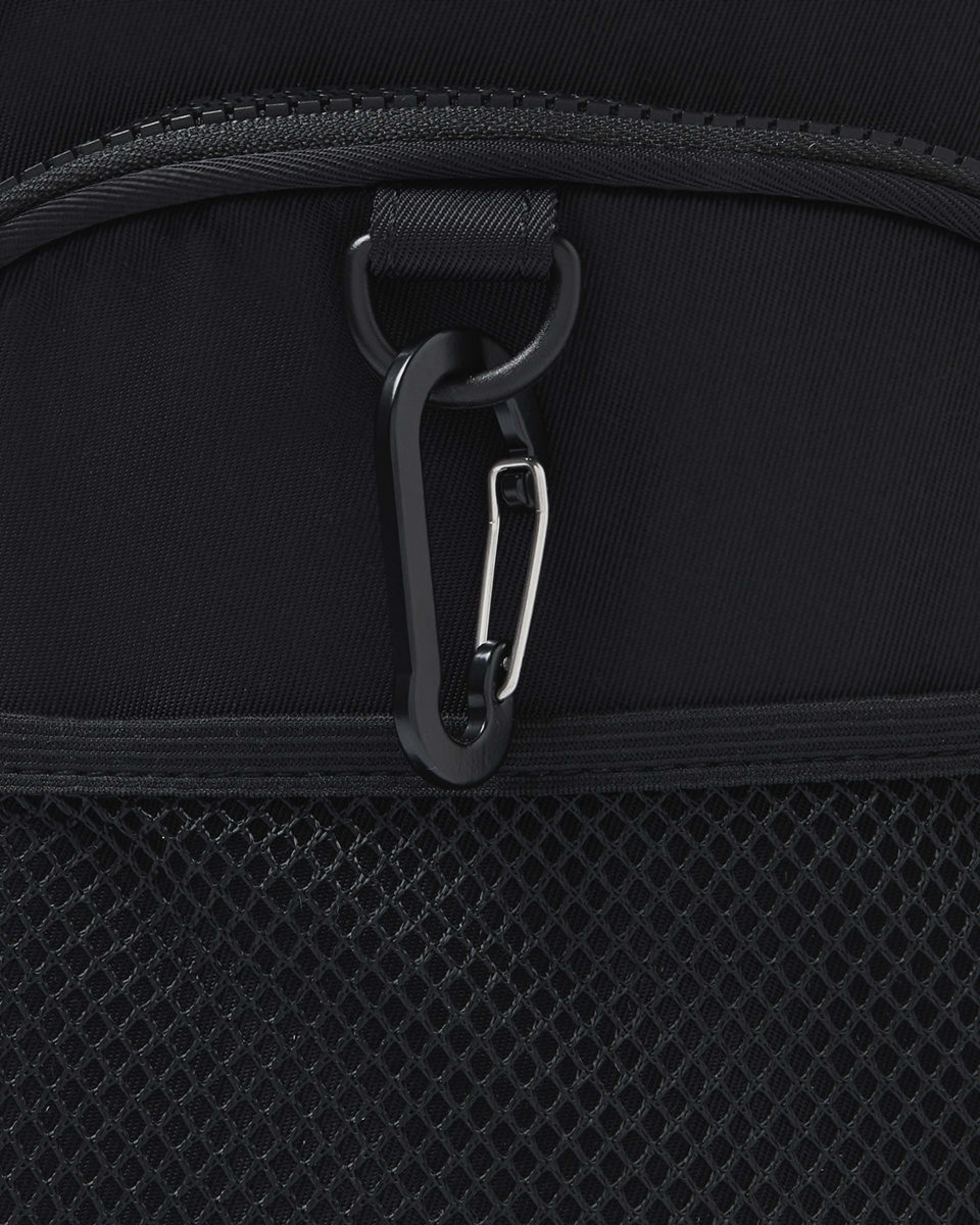 5 Urban Sling Bag Black, 5 of 7
