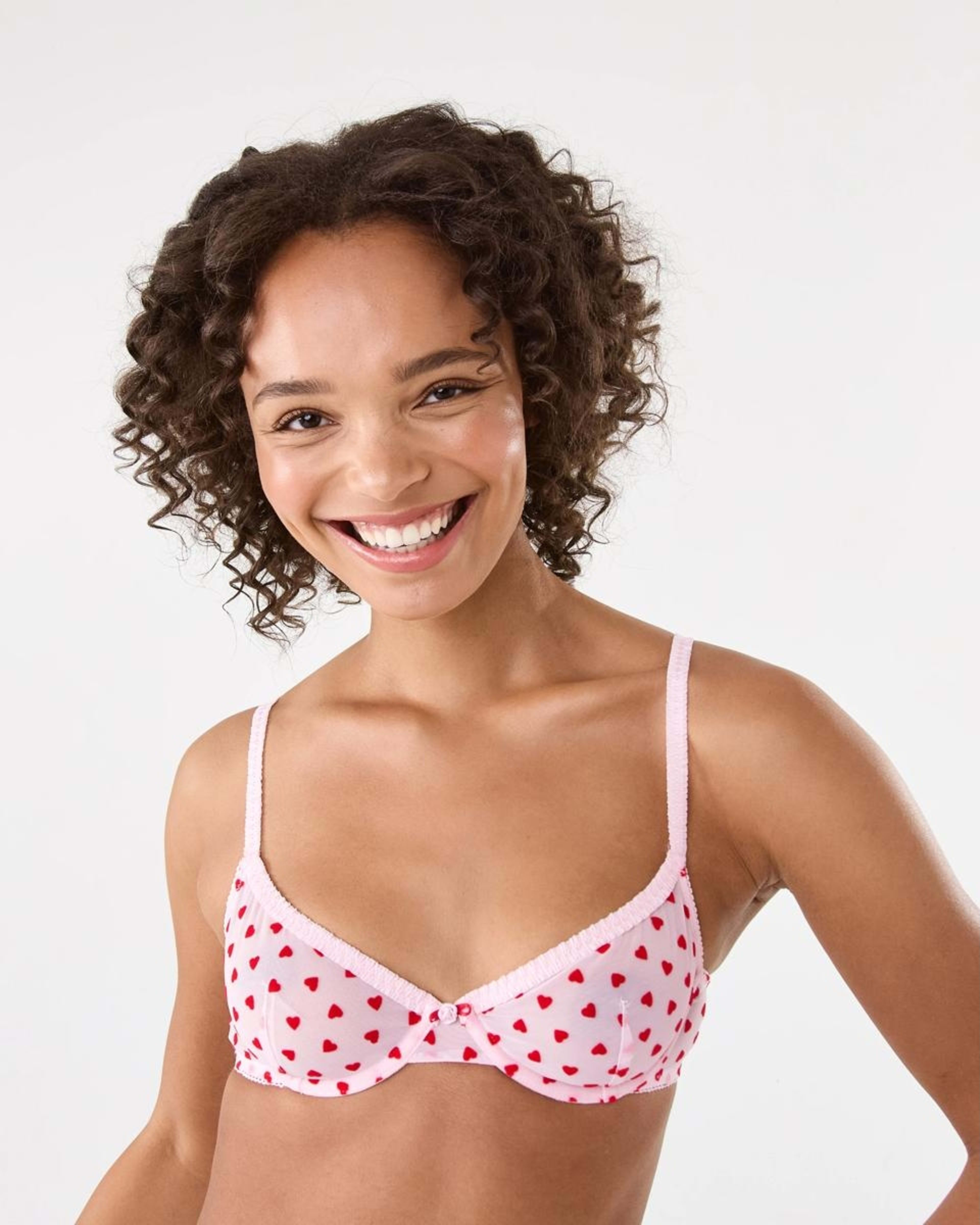 1 Co-ordinated Mesh Soft Cup Bra Hearts