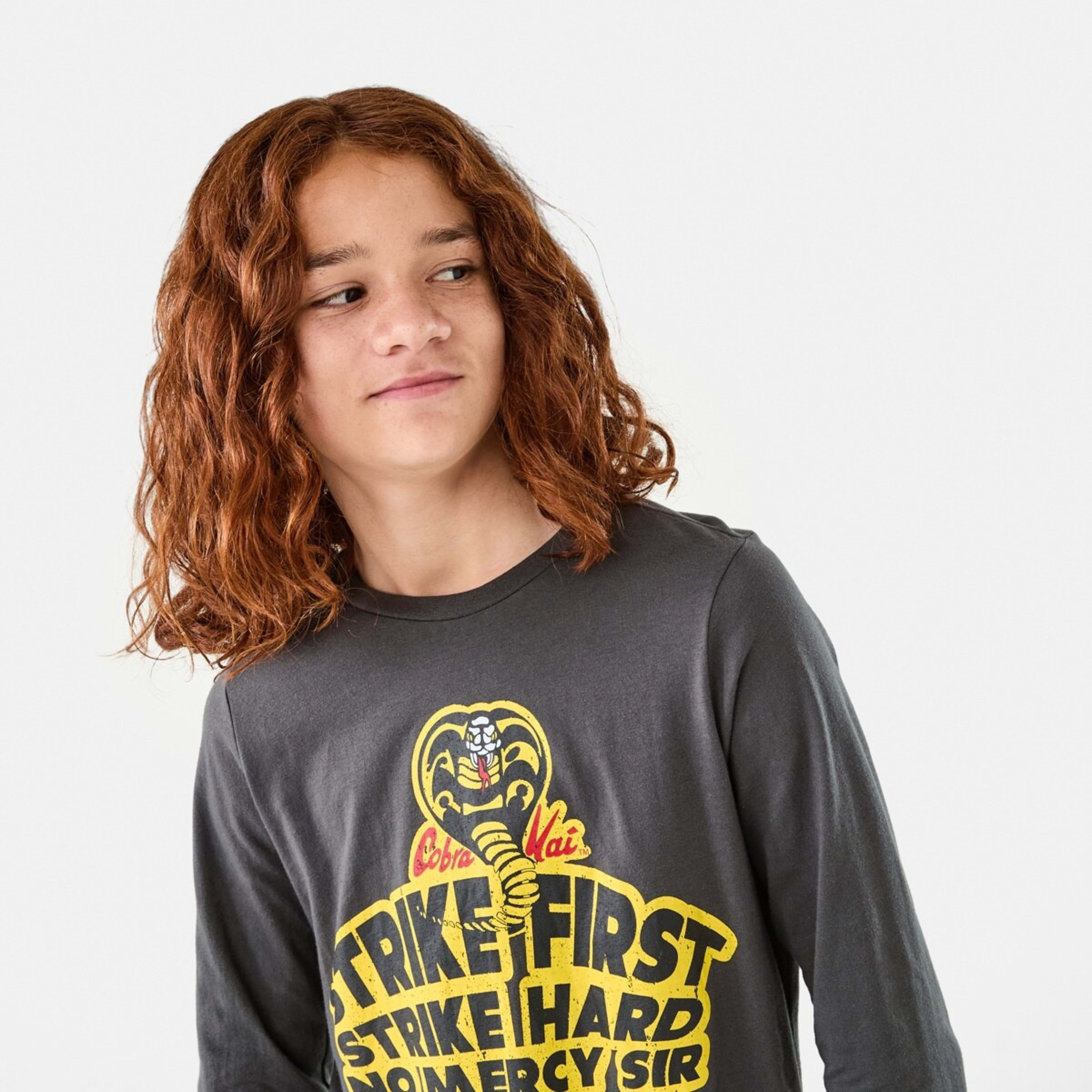 3 Cobra Kai License Pyjama Set Cobra Kai, 3 of 9