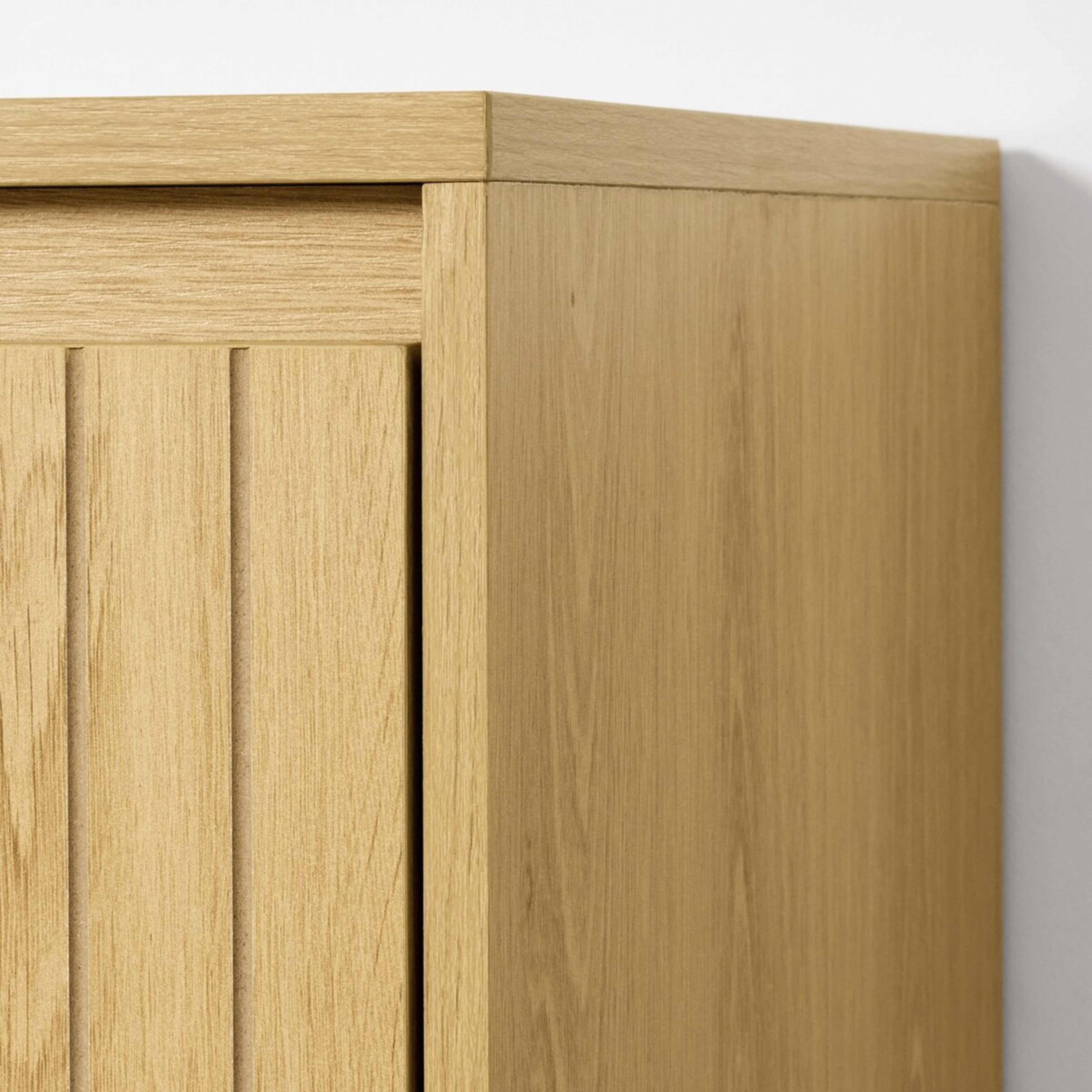 6 Leon Cabinet, 6 of 9