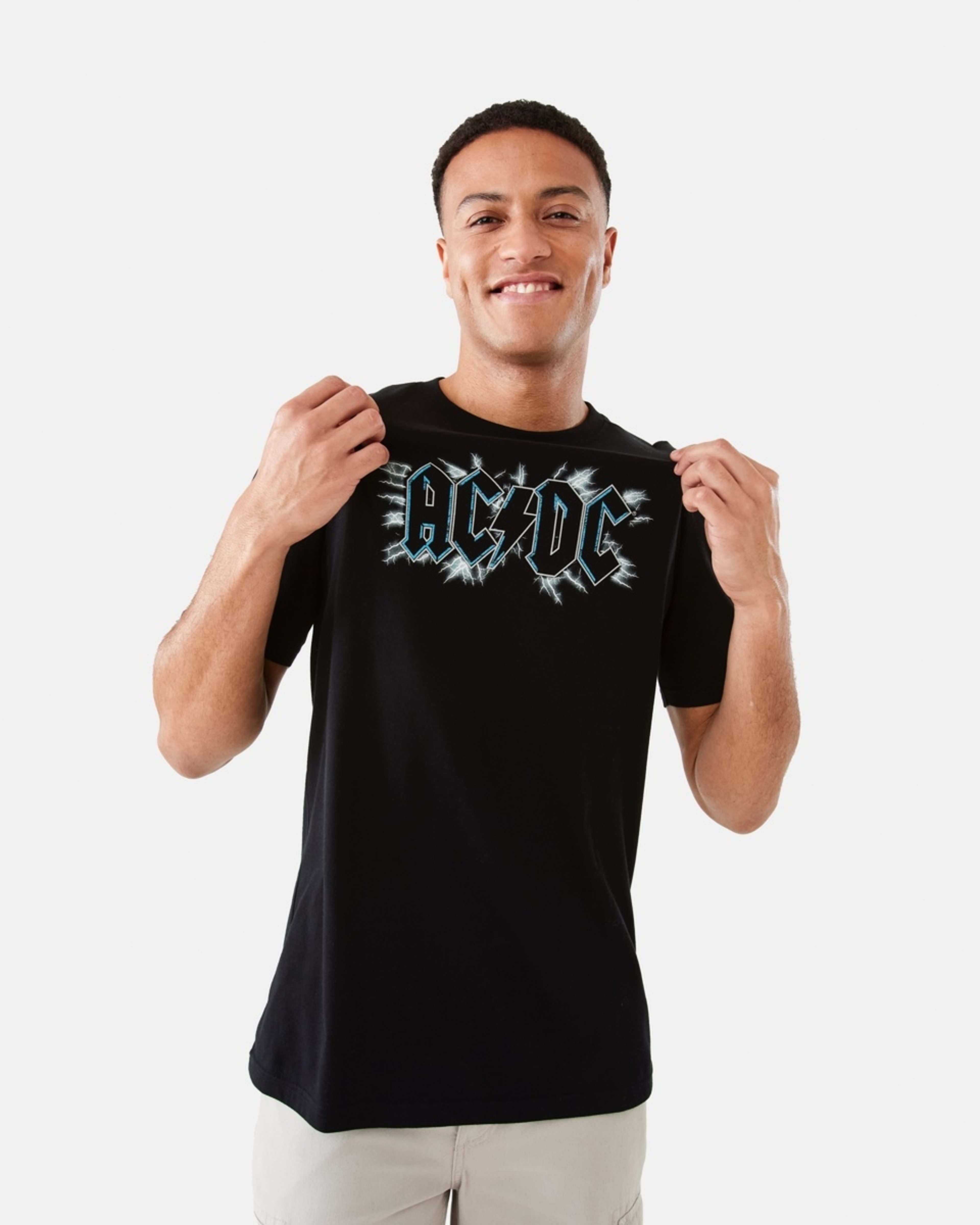 1 AC/DC License T-shirt BLACK