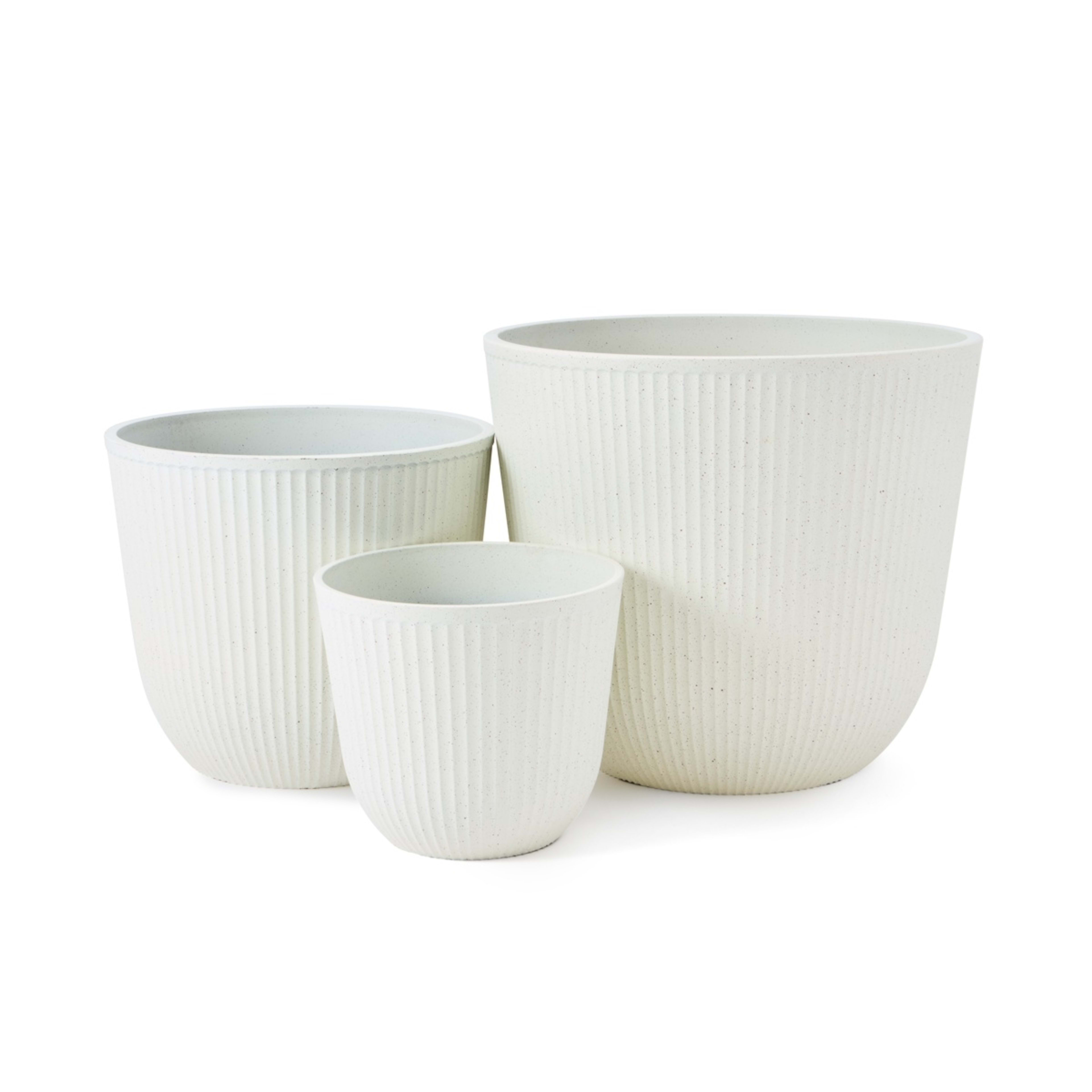 6 Set of 3 Linear Pots, 6 of 10