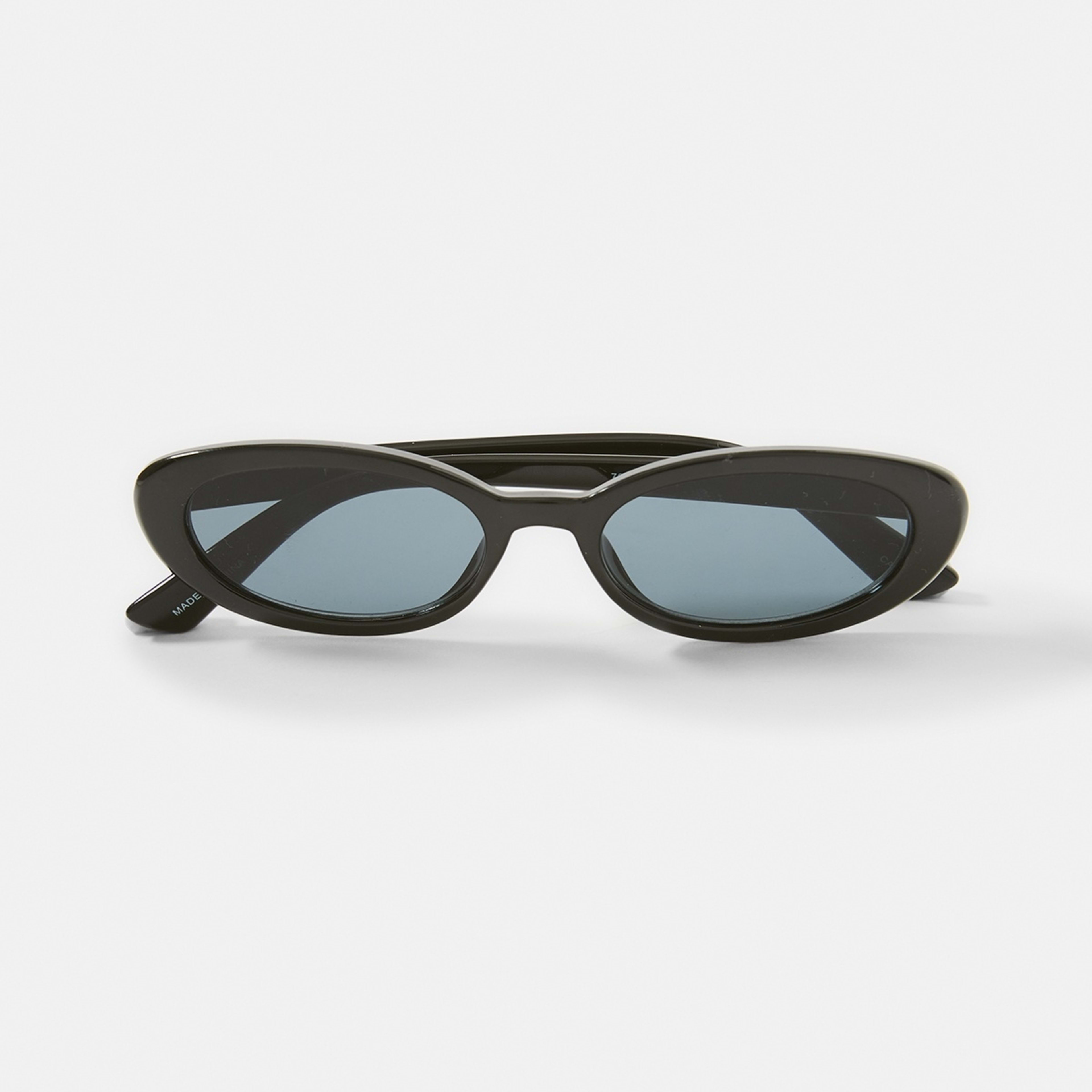 4 Oval Shape Sunglasses Black, 4 of 7