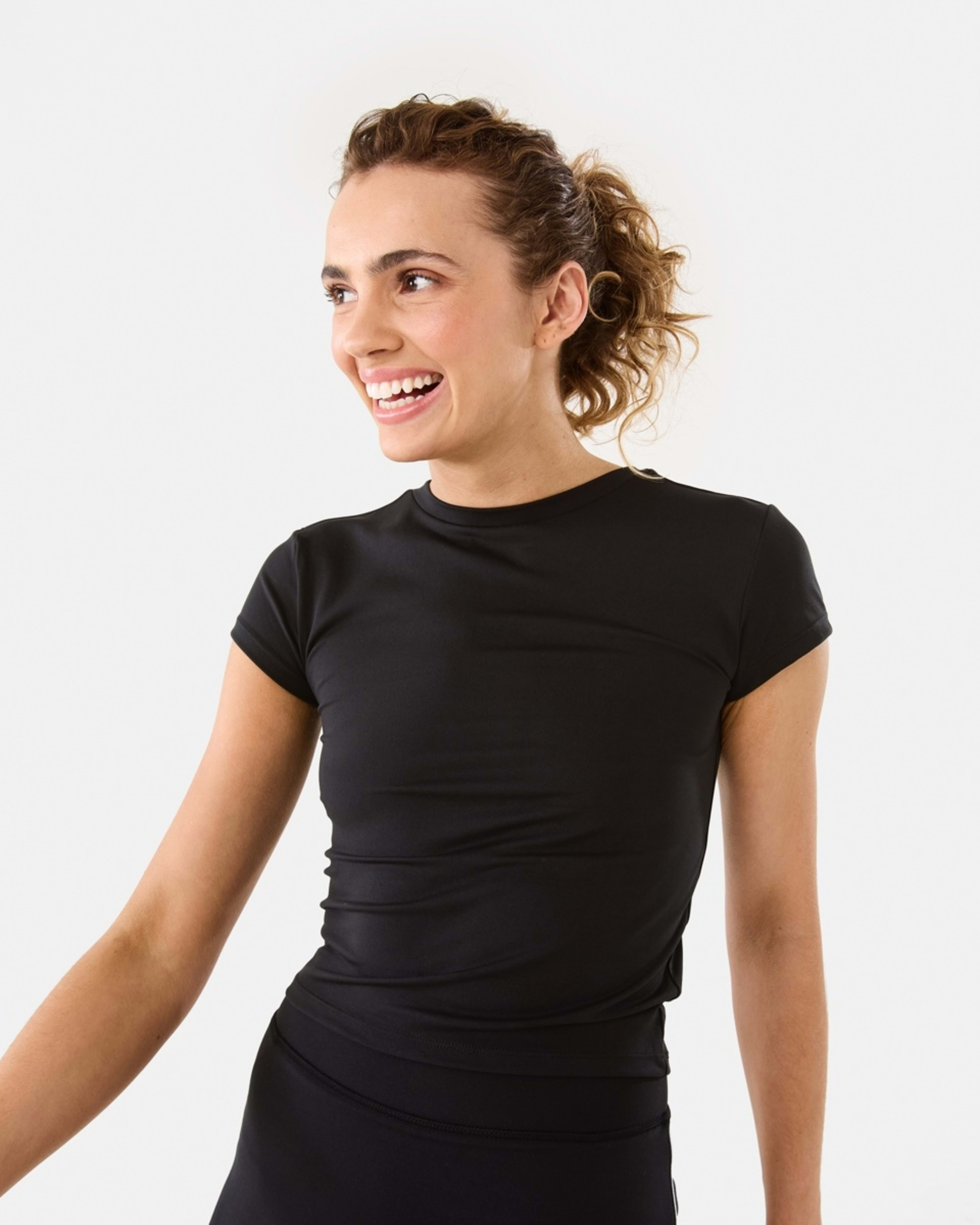 1 Active Womens Ultra Soft Crew Neck T-shirt BLACK, 1 of 6