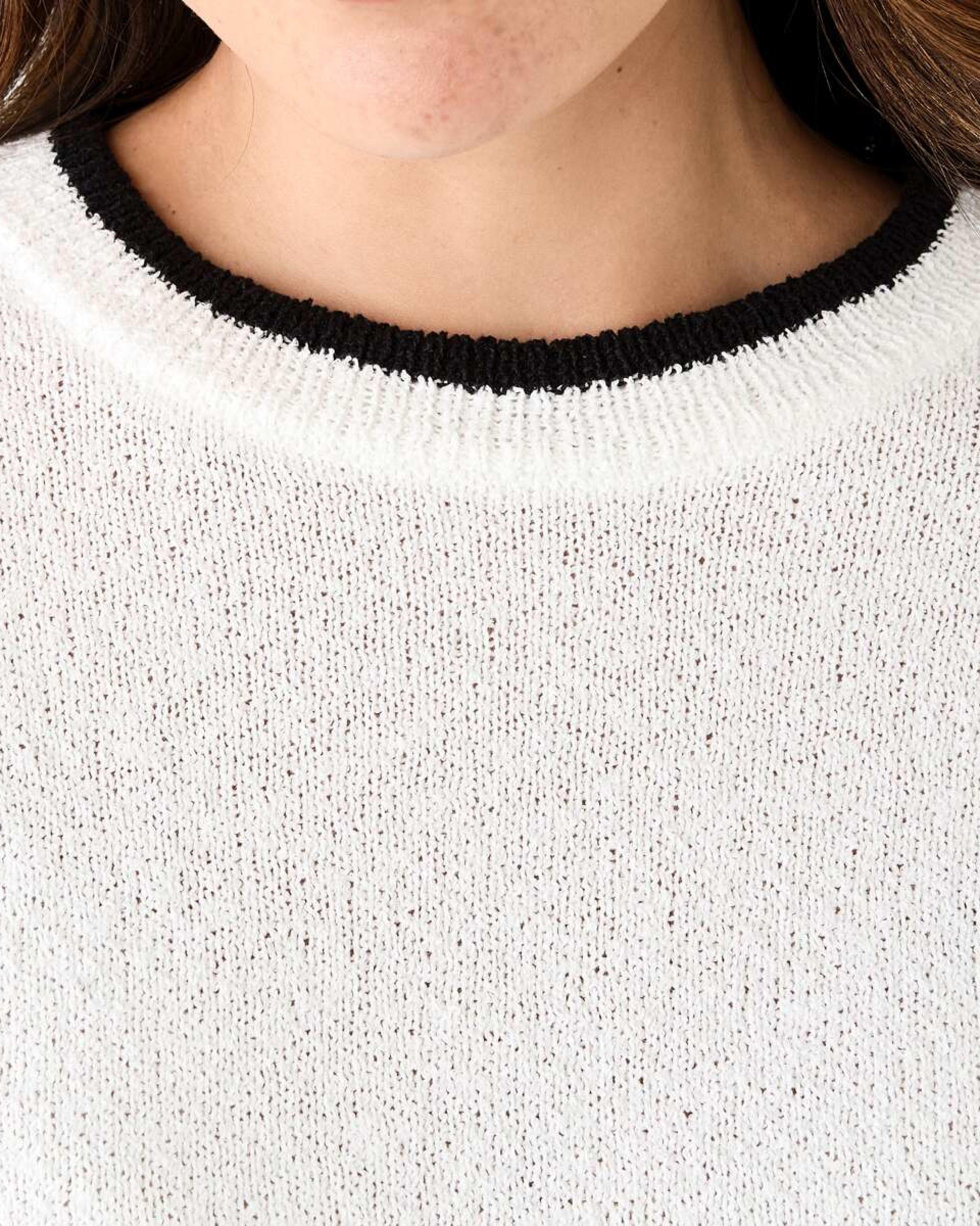 5 Contrast Crew Jumper White, 5 of 7