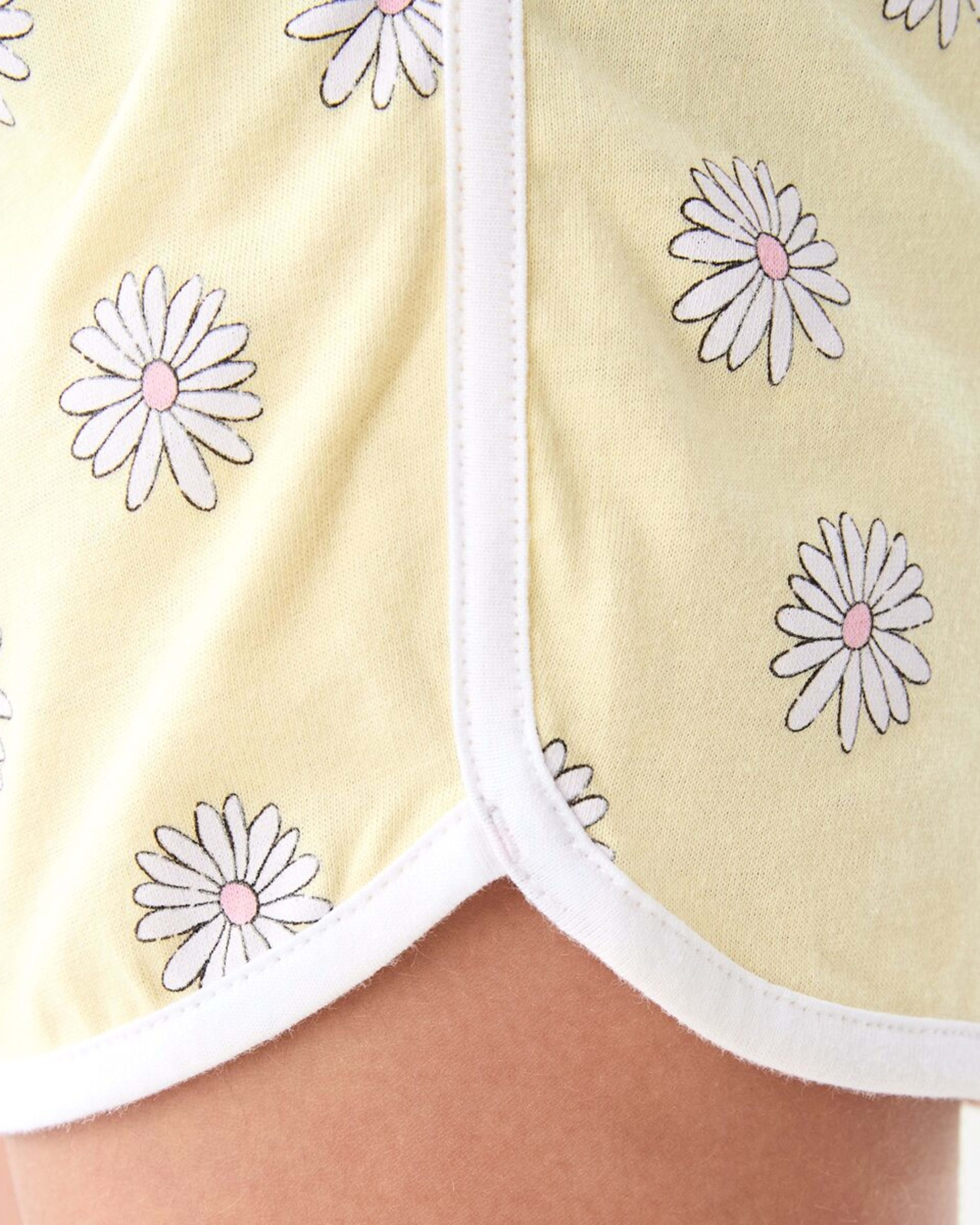 4 Print Jersey Shorts BLOOMING DAISIES BUTTER CREAM, 4 of 6